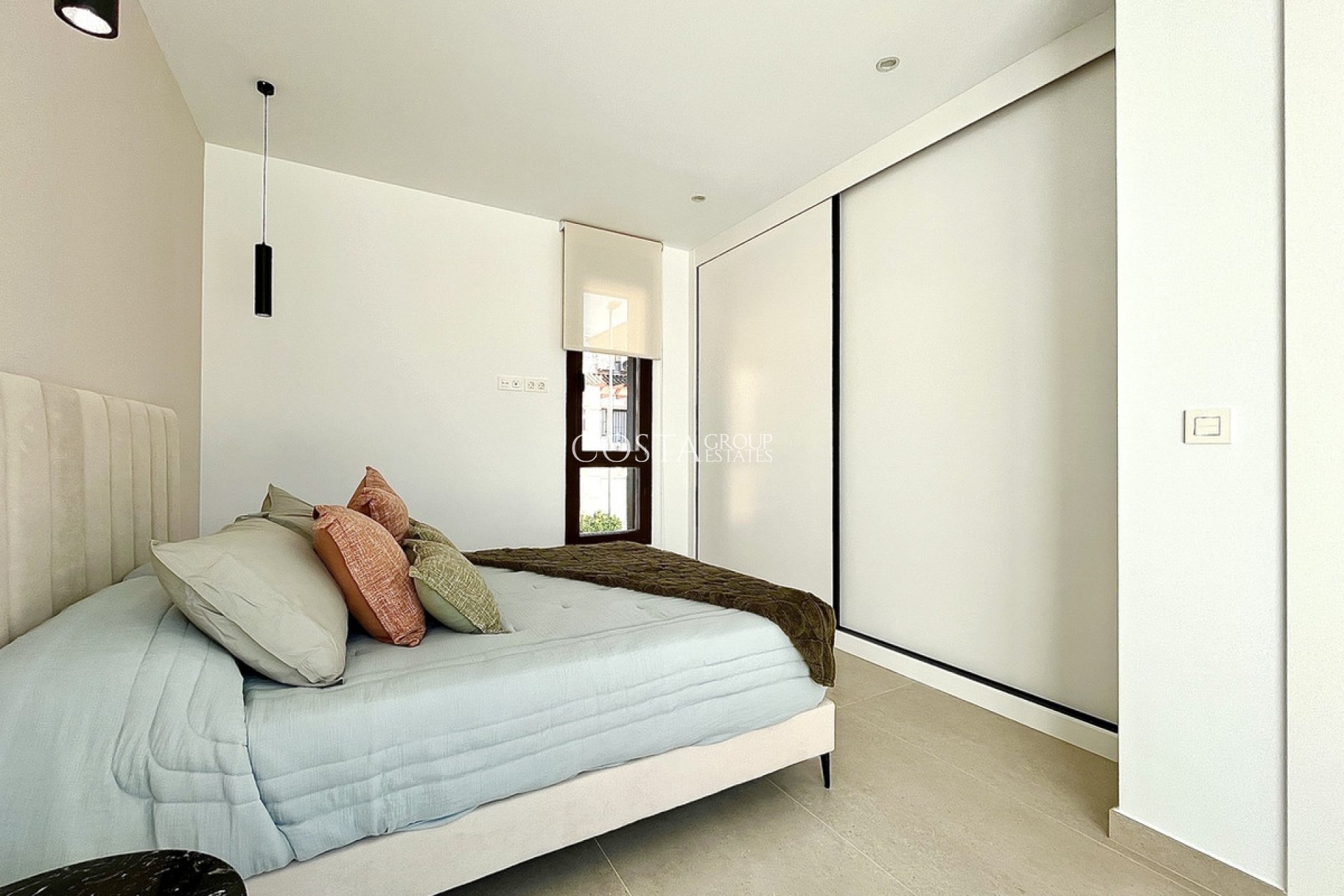 Revente - Villa -
Rojales - Rojales Centro