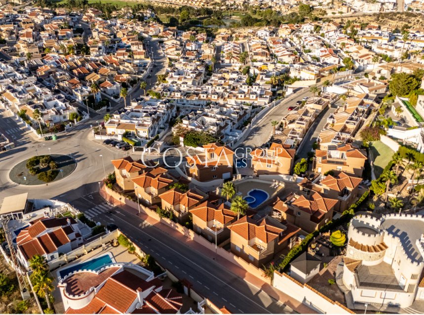 Revente - Villa -
Rojales - Rojales Centro