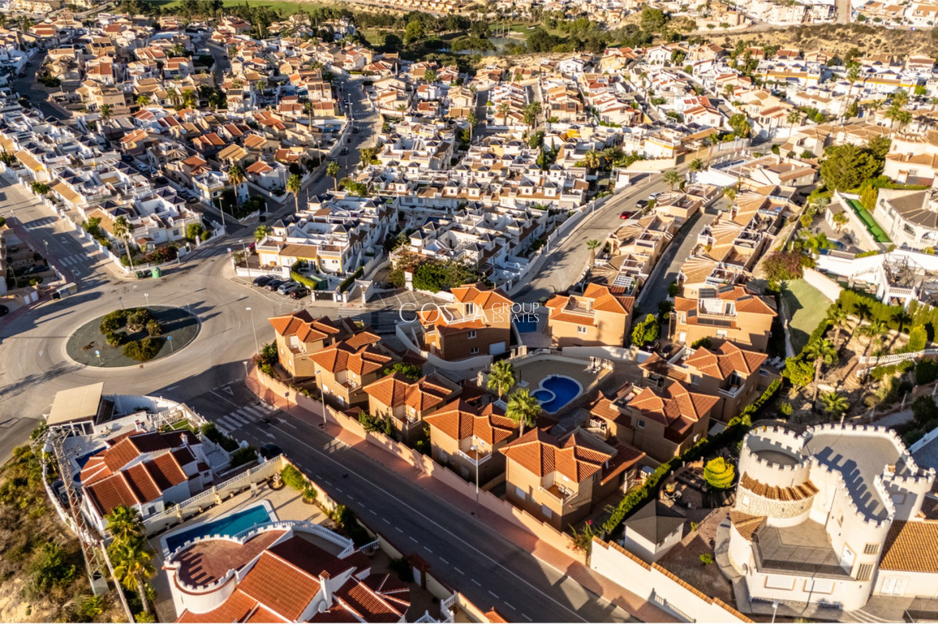 Revente - Villa -
Rojales - Rojales Centro