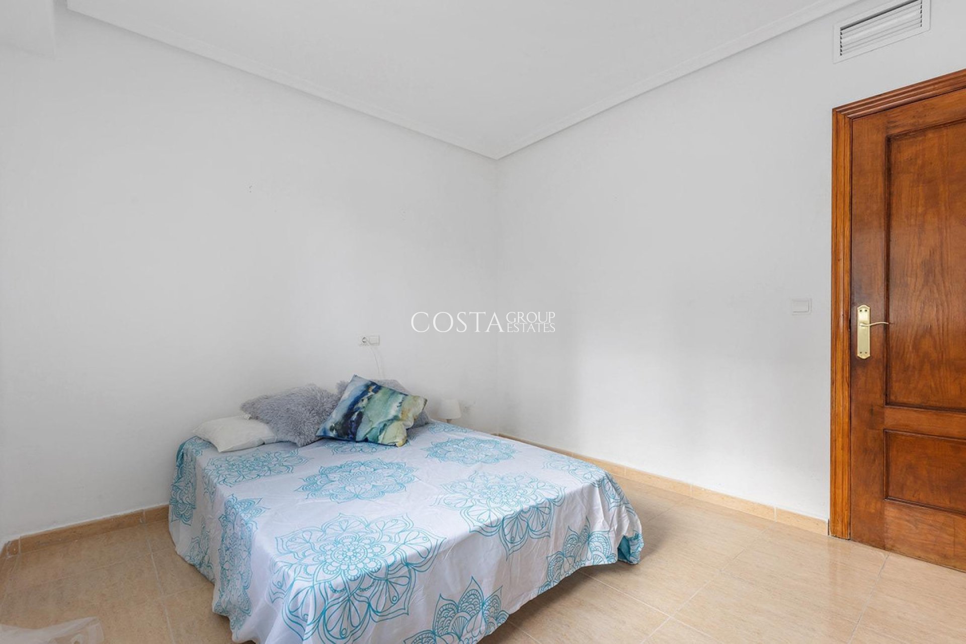 Revente - Villa -
Rojales - Rojales Centro