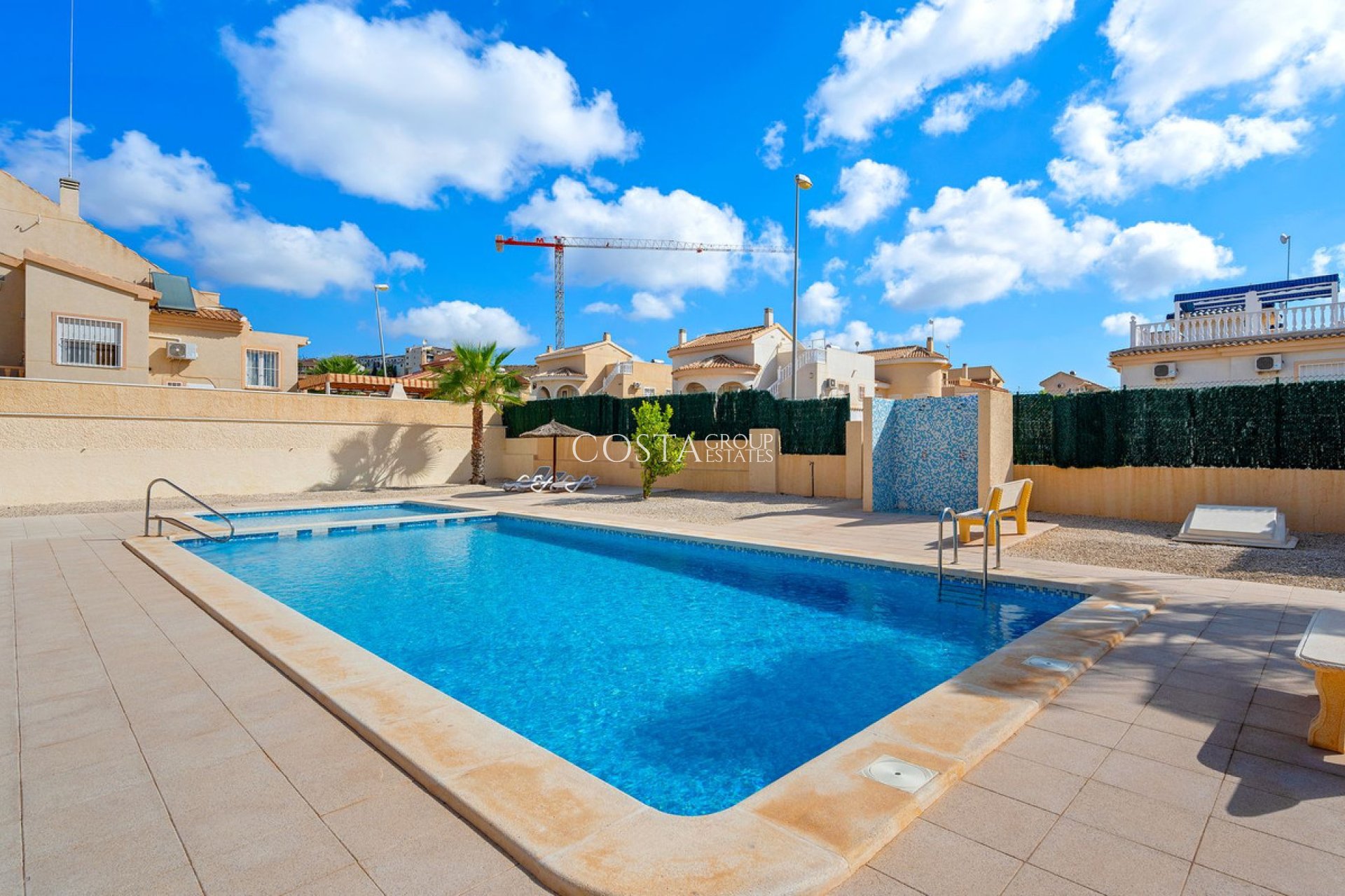 Revente - Villa -
Rojales - Rojales Centro