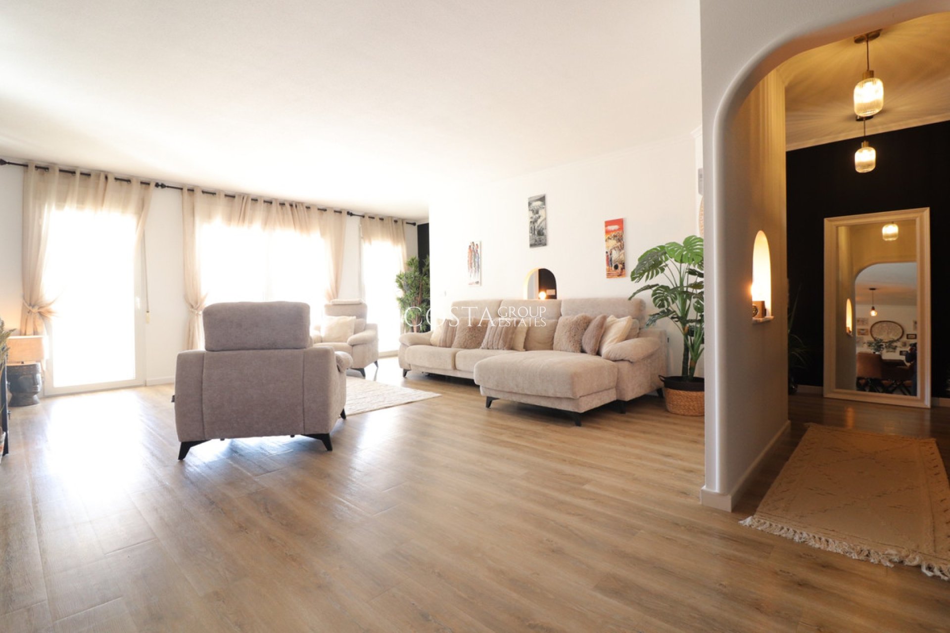 Revente - Villa -
Rojales - Rojales Centro