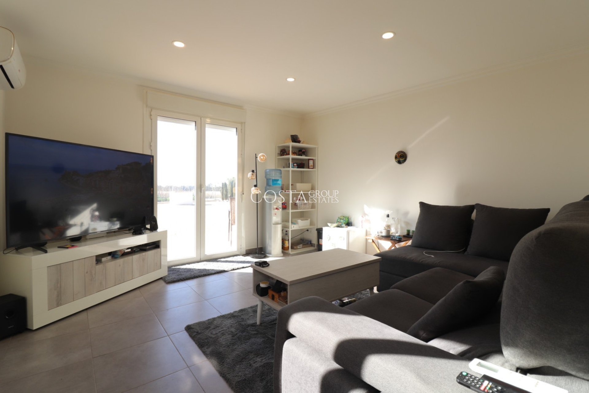 Revente - Villa -
Rojales - Rojales Centro