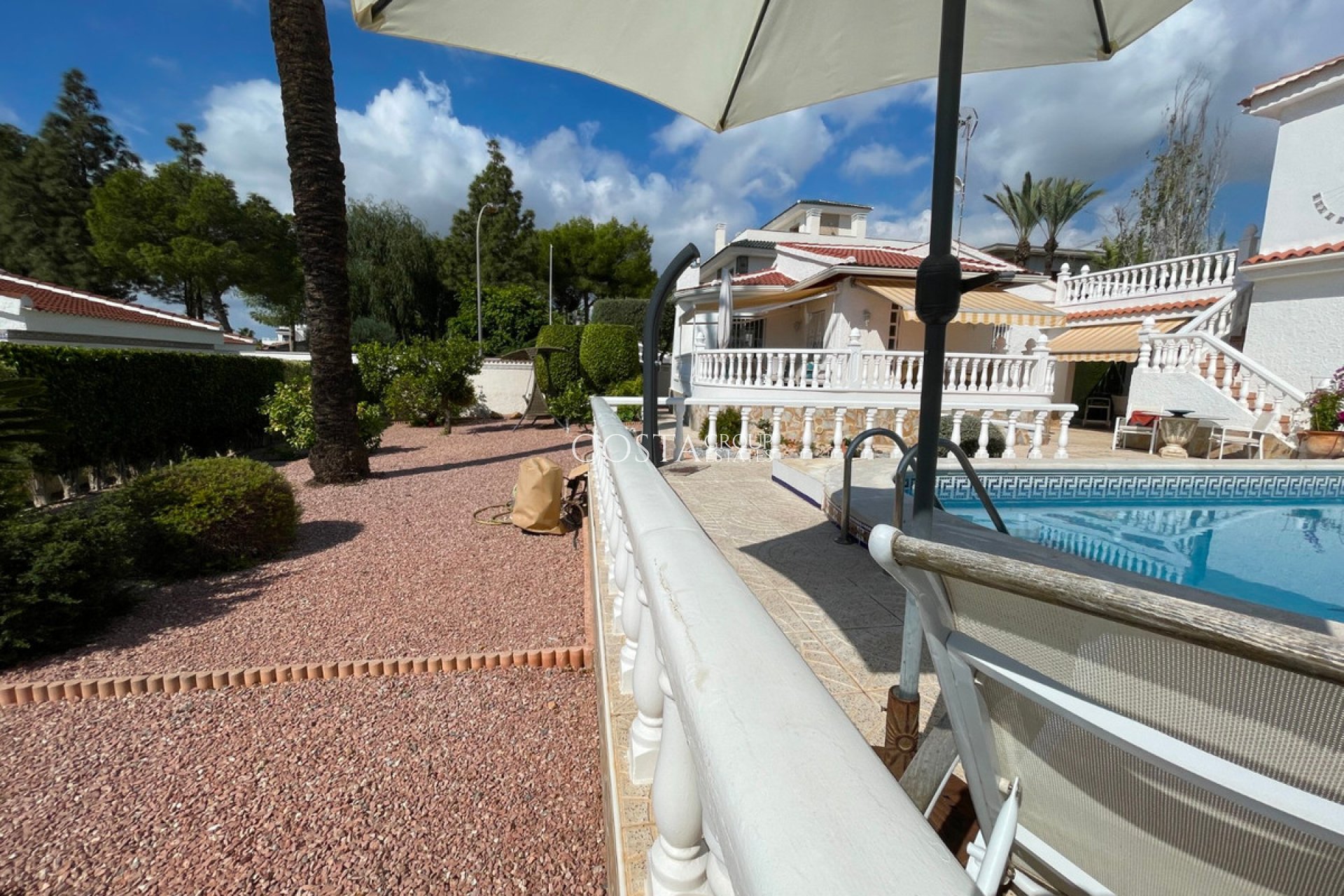 Revente - Villa -
Rojales - Rojales Centro