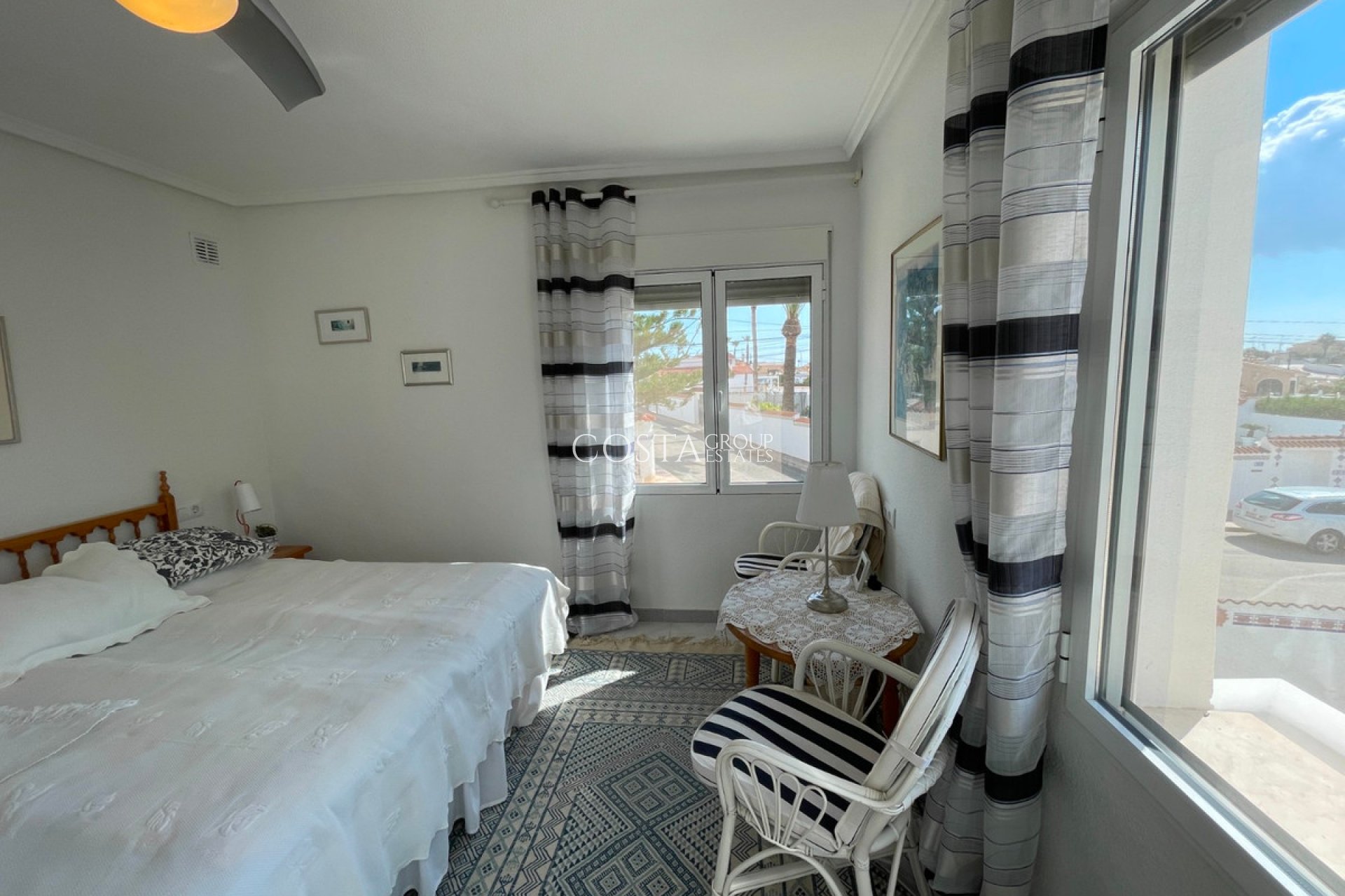 Revente - Villa -
Rojales - Rojales Centro