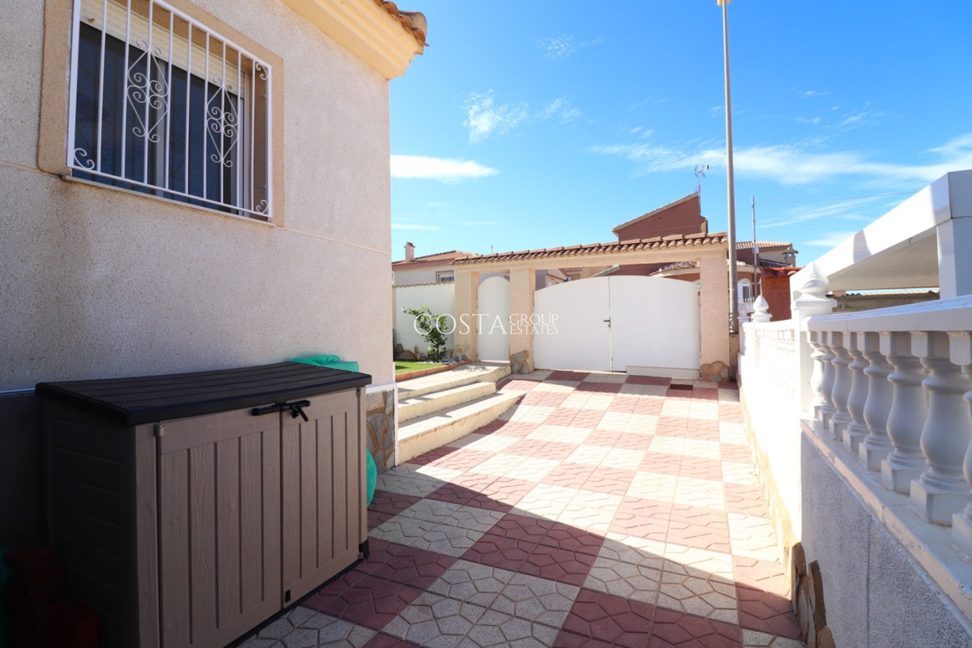 Revente - Villa -
Rojales