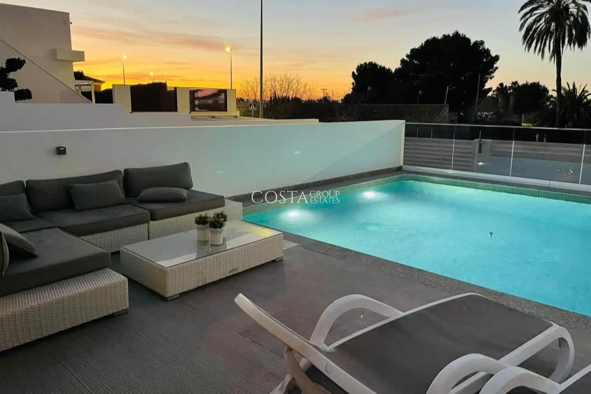 Revente - Villa -
San Fulgencio - Urbanización La Marina