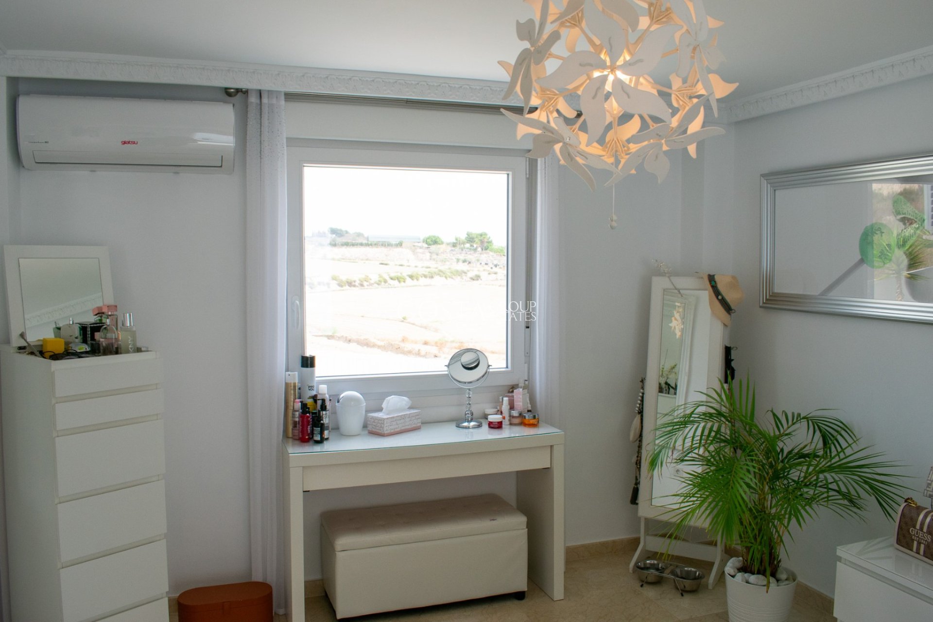 Revente - Villa -
San Miguel de Salinas - LO RUFETE