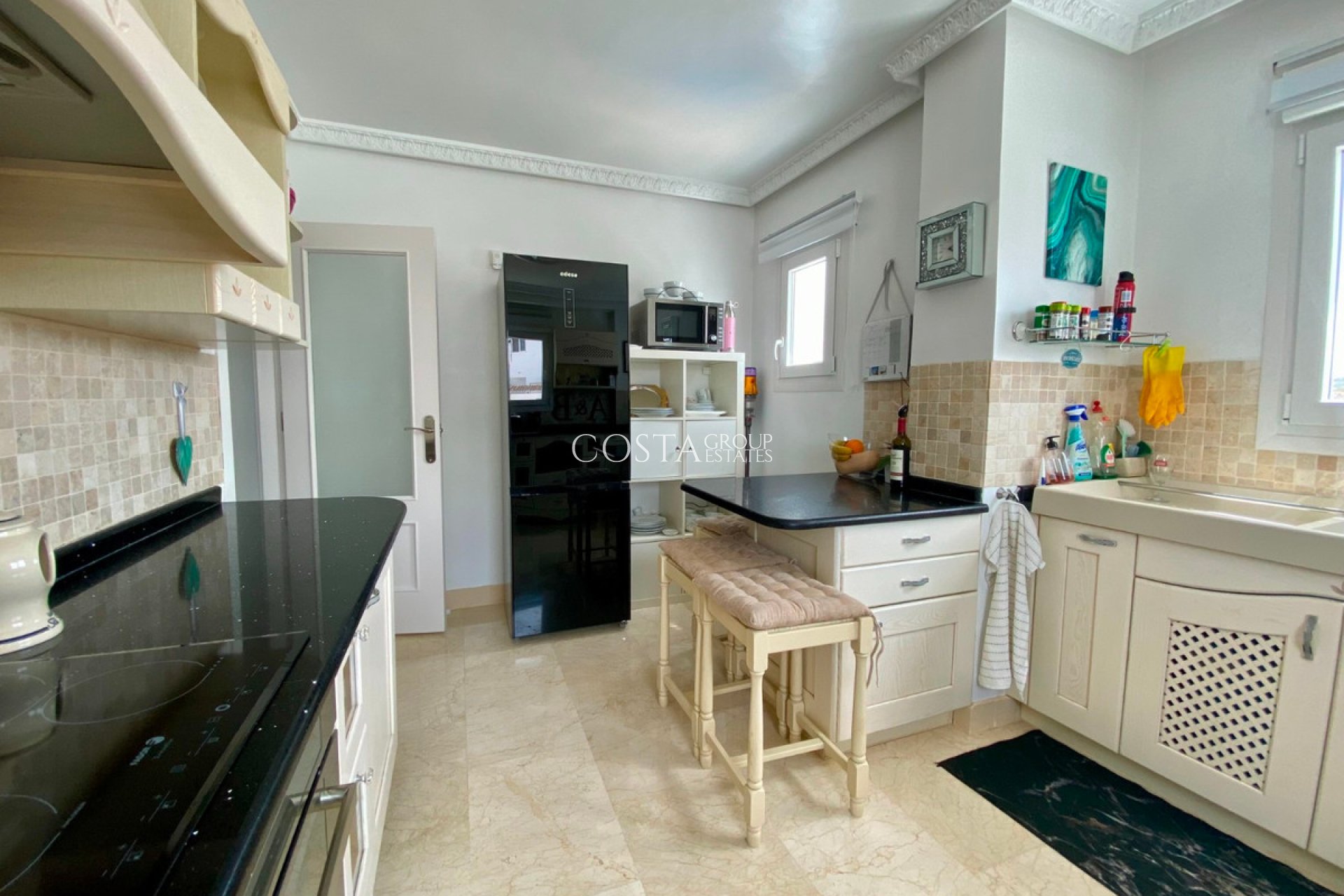 Revente - Villa -
San Miguel de Salinas - San Miguel de Salinas Centro
