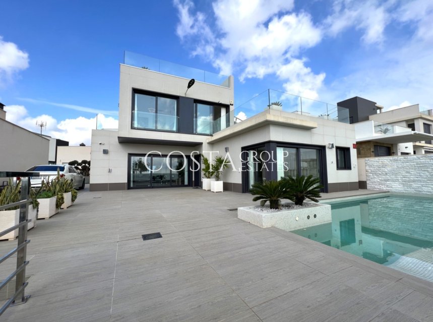 Revente - Villa -
San Miguel de Salinas - San Miguel de Salinas Centro