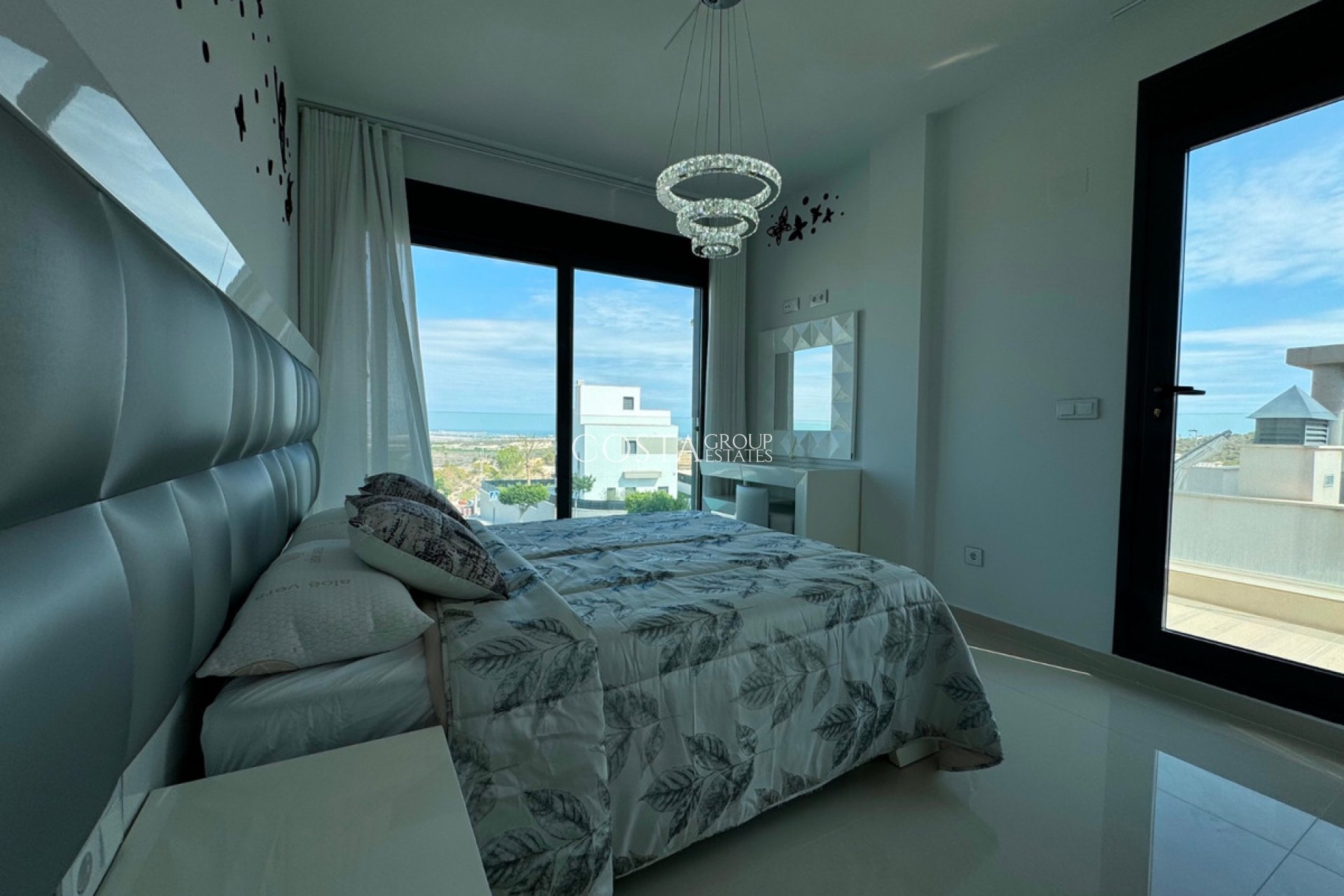 Revente - Villa -
San Miguel de Salinas - San Miguel de Salinas Centro