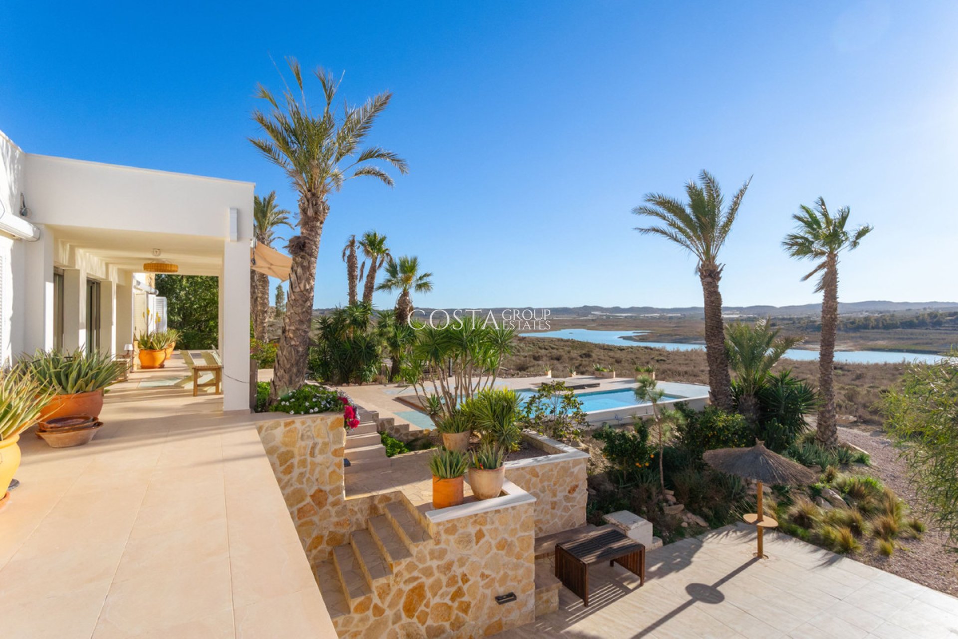 Revente - Villa -
San Miguel de Salinas - San Miguel de Salinas Centro