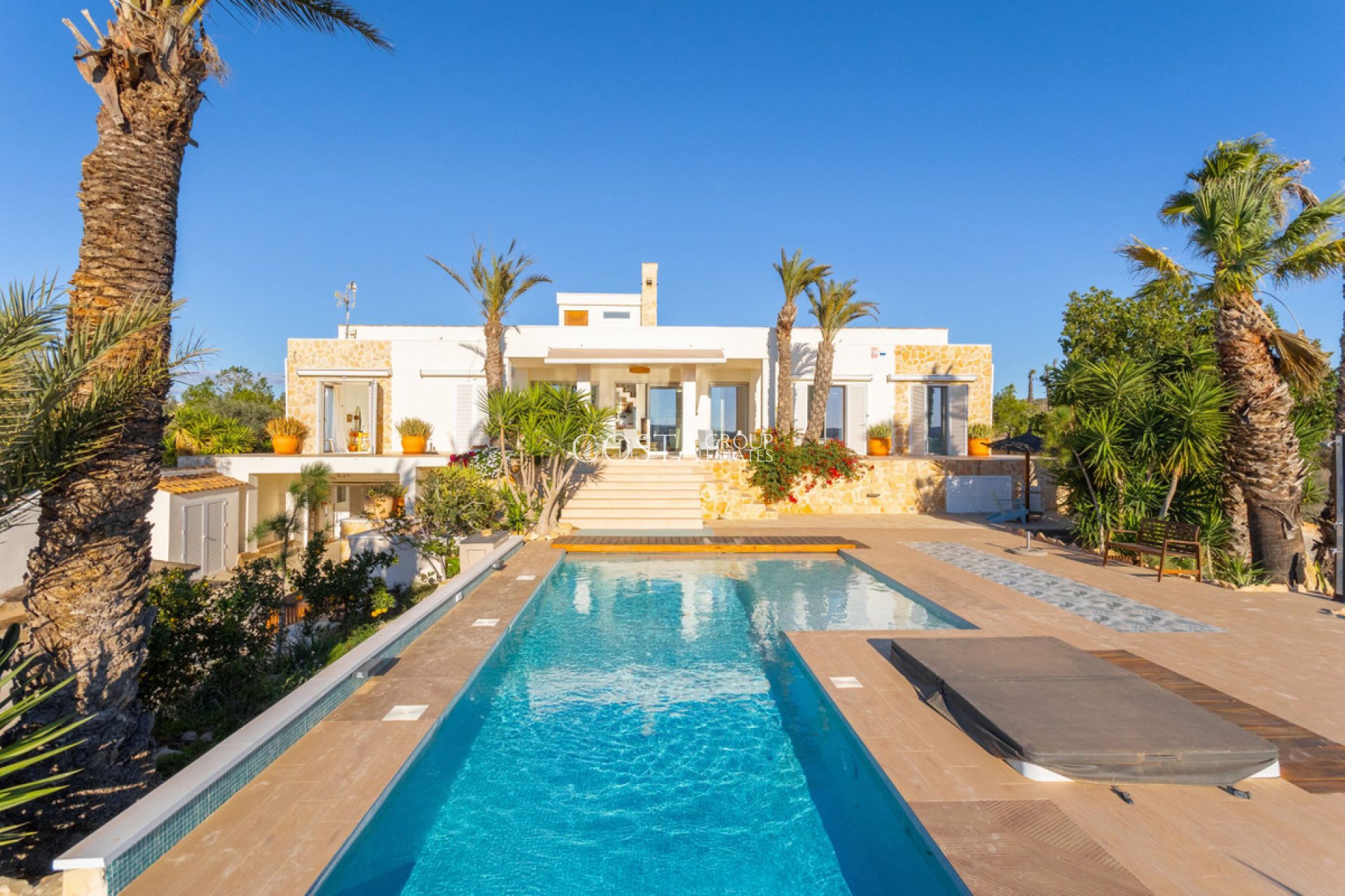 Revente - Villa -
San Miguel de Salinas - San Miguel de Salinas Centro