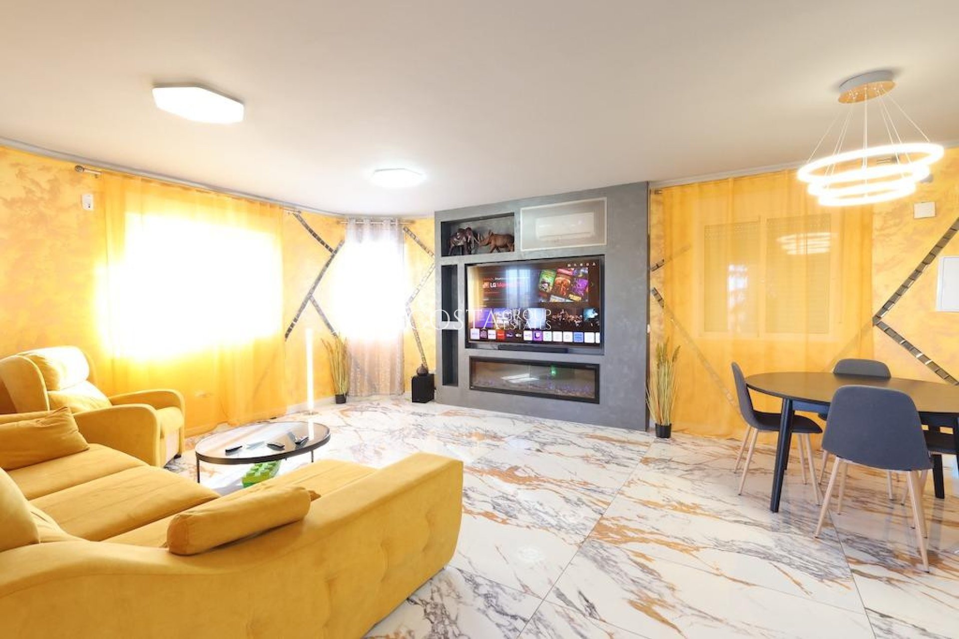 Revente - Villa -
San Miguel de Salinas - San Miguel de Salinas Centro