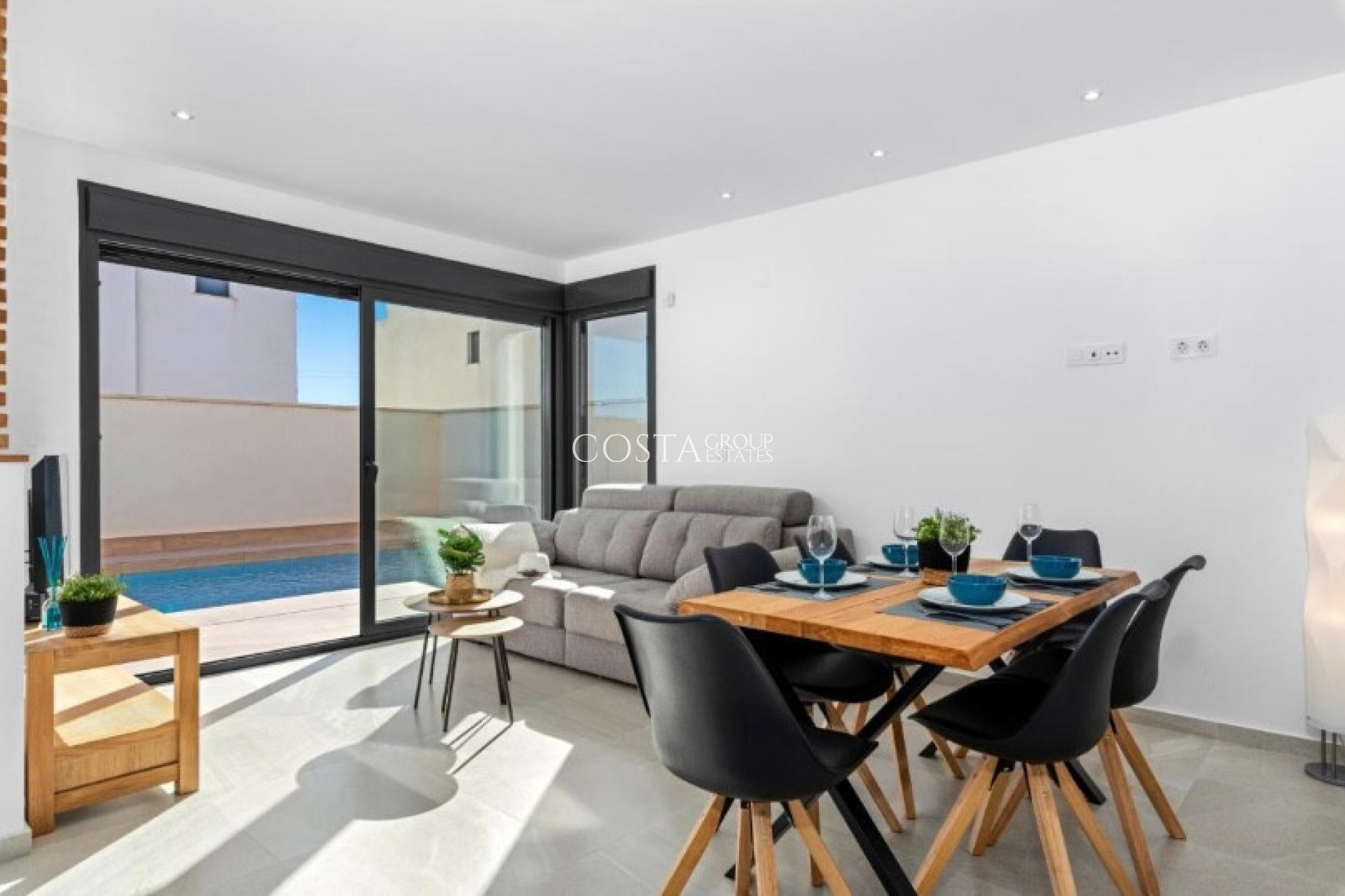 Revente - Villa -
San Miguel de Salinas - San Miguel de Salinas Centro