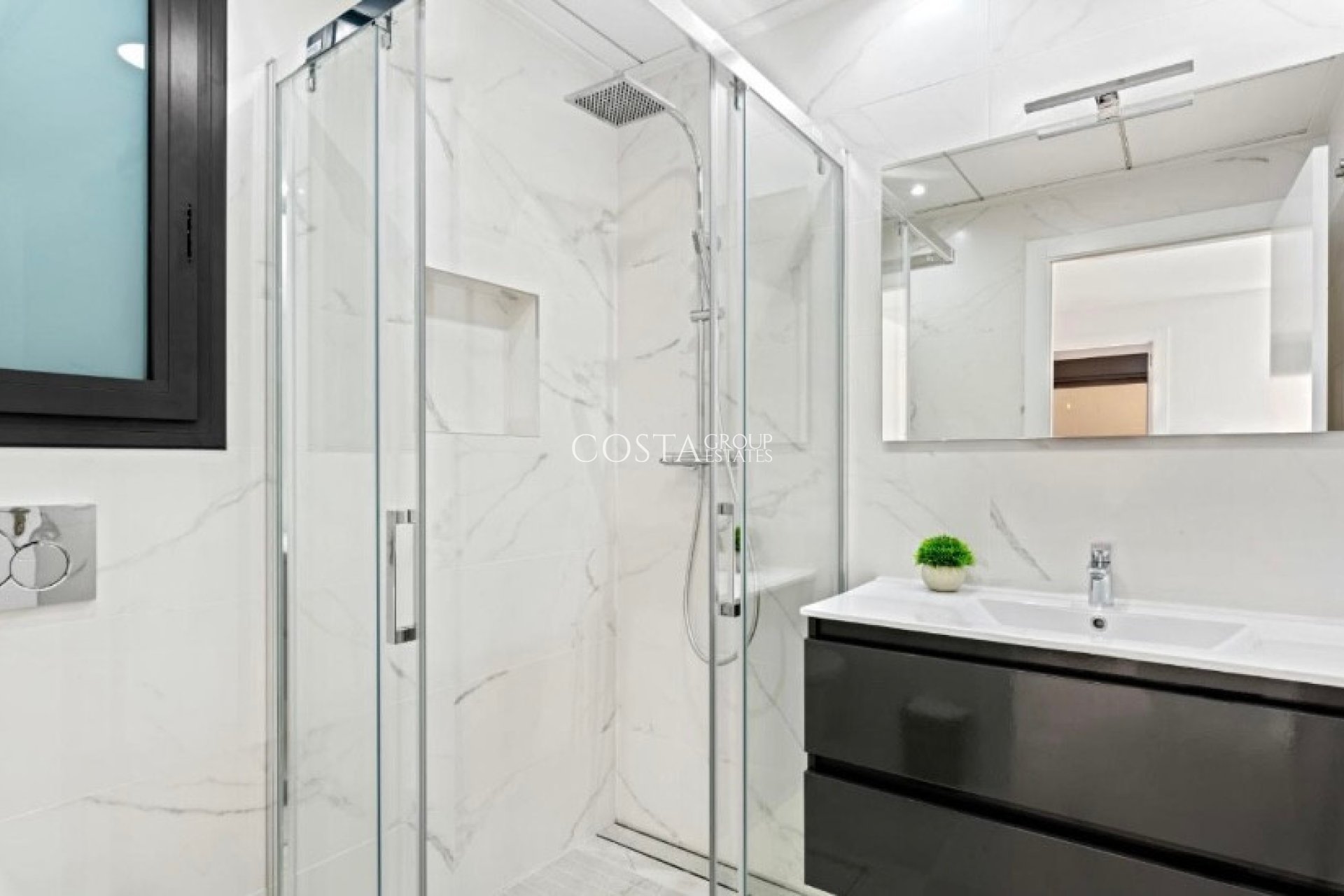 Revente - Villa -
San Miguel de Salinas - San Miguel de Salinas Centro