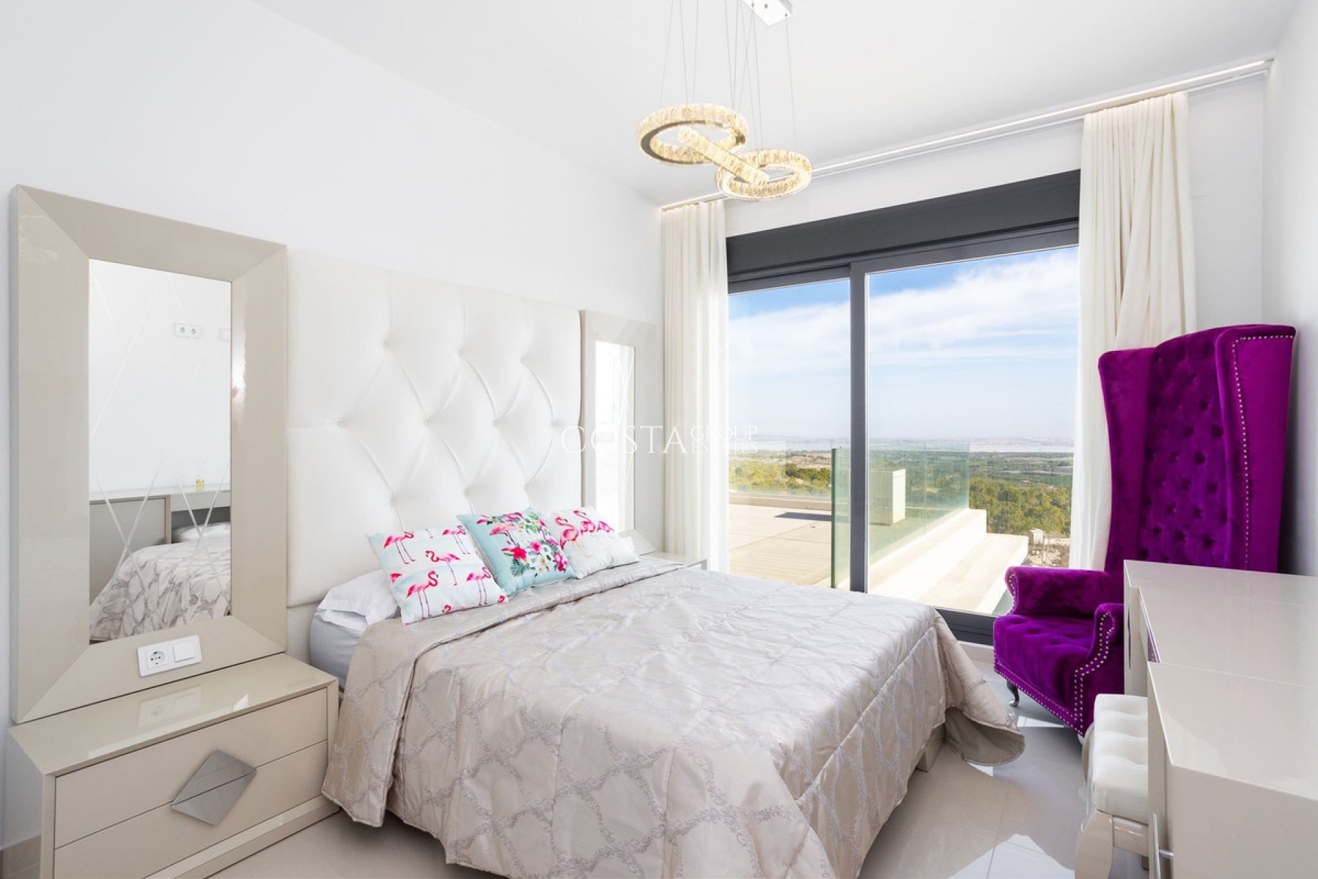 Revente - Villa -
San Miguel de Salinas - San Miguel de Salinas Centro