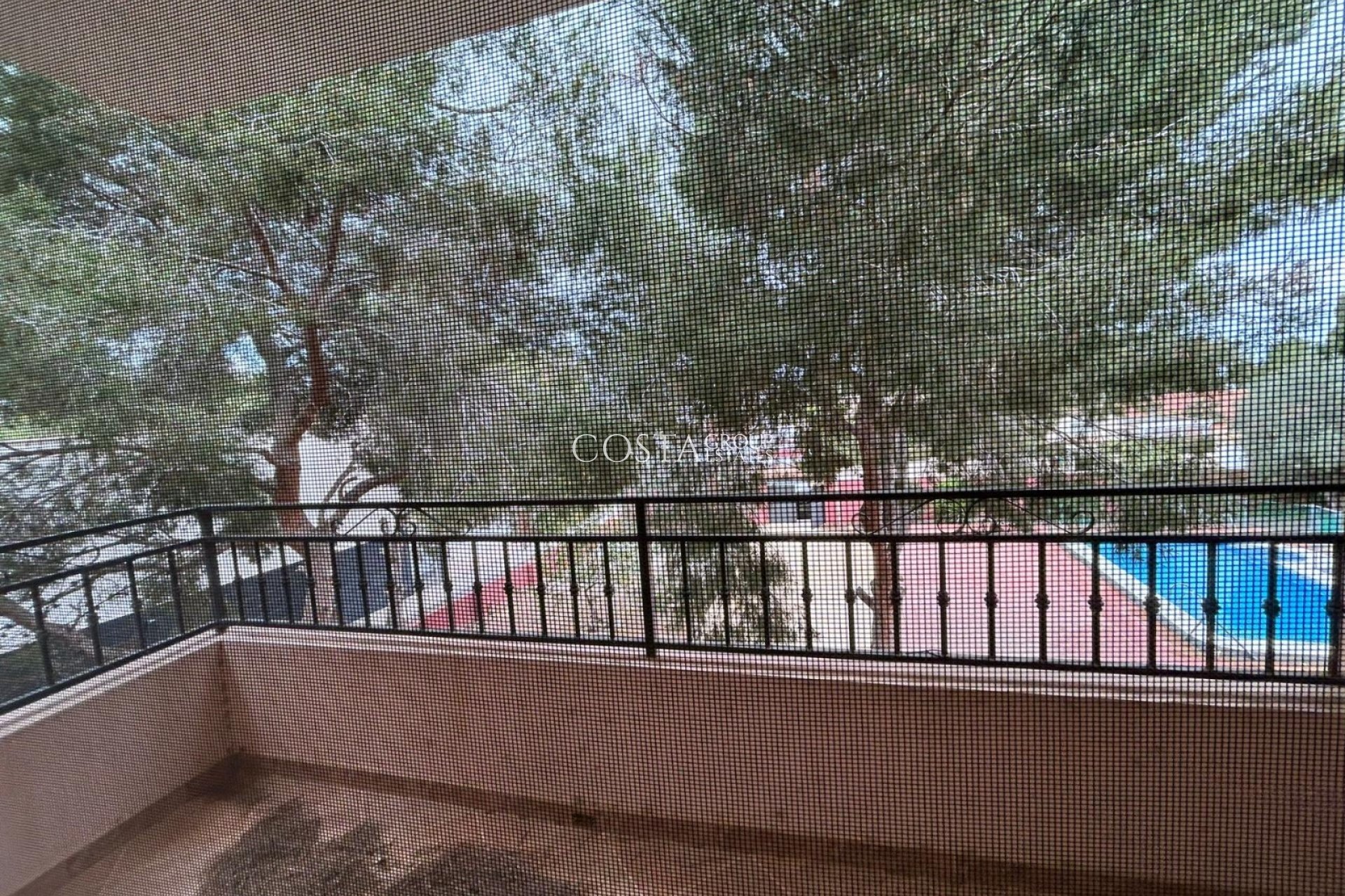 Revente - Villa -
San Miguel de Salinas - Urbanizaciones