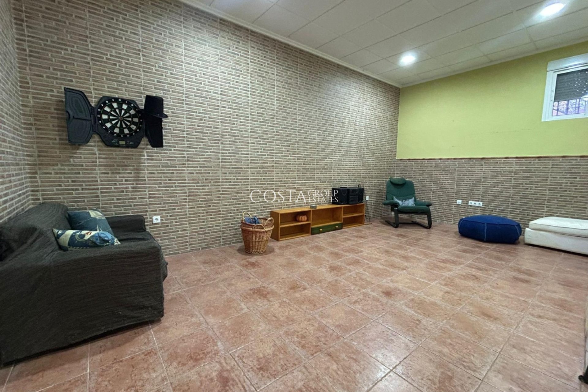 Revente - Villa -
San Miguel de Salinas - Urbanizaciones