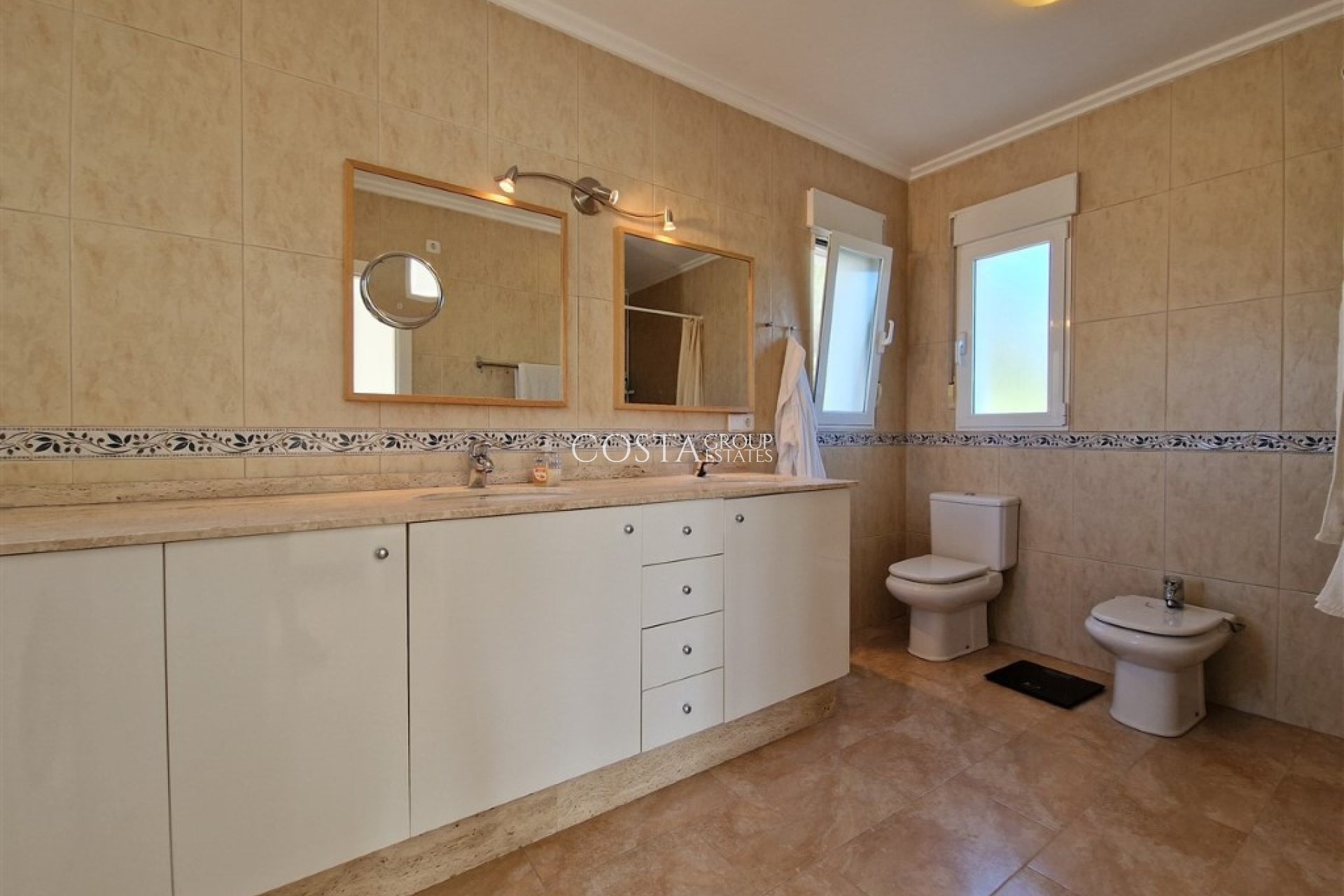 Revente - Villa -
Teulada - Moraira