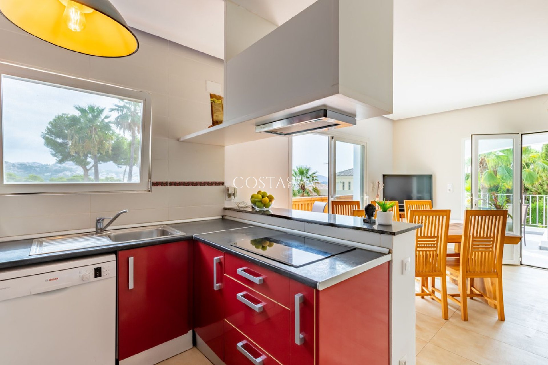 Revente - Villa -
Teulada - Moraira