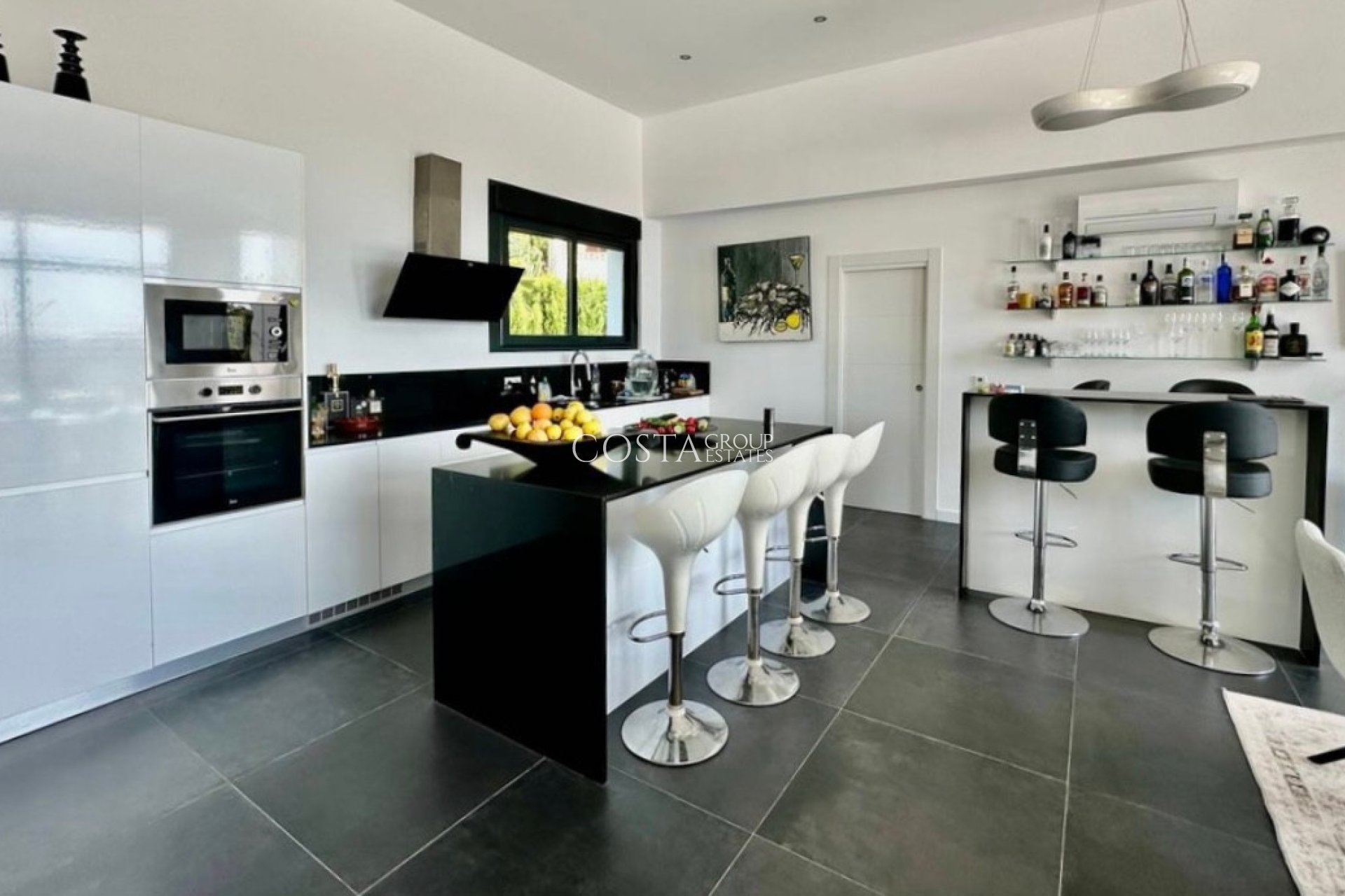 Revente - Villa -
Teulada - Moraira