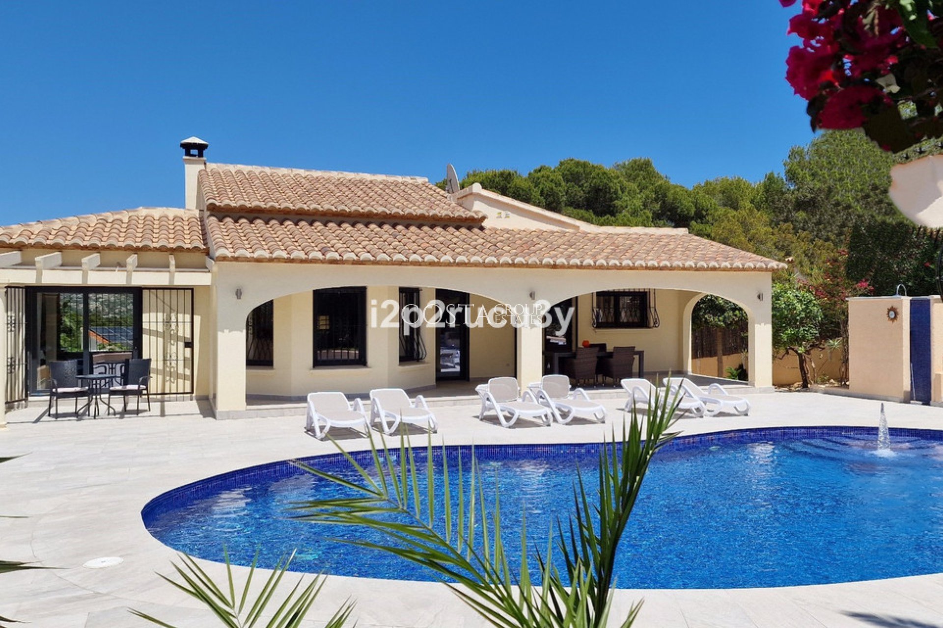 Revente - Villa -
Teulada - Moraira