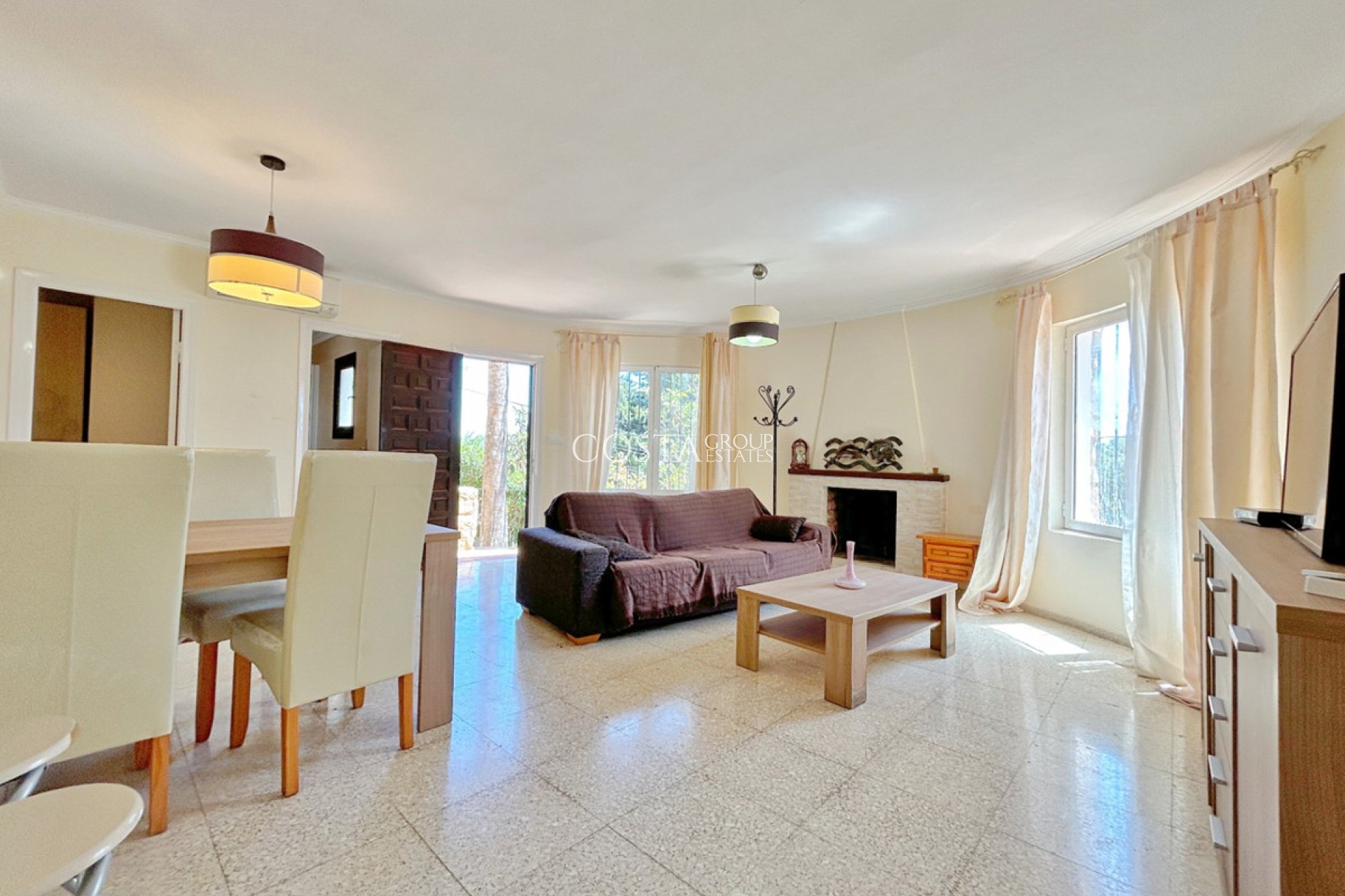 Revente - Villa -
Teulada - Moraira