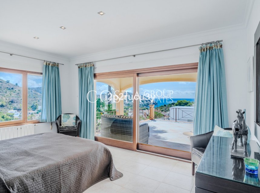 Revente - Villa -
Teulada - Moraira