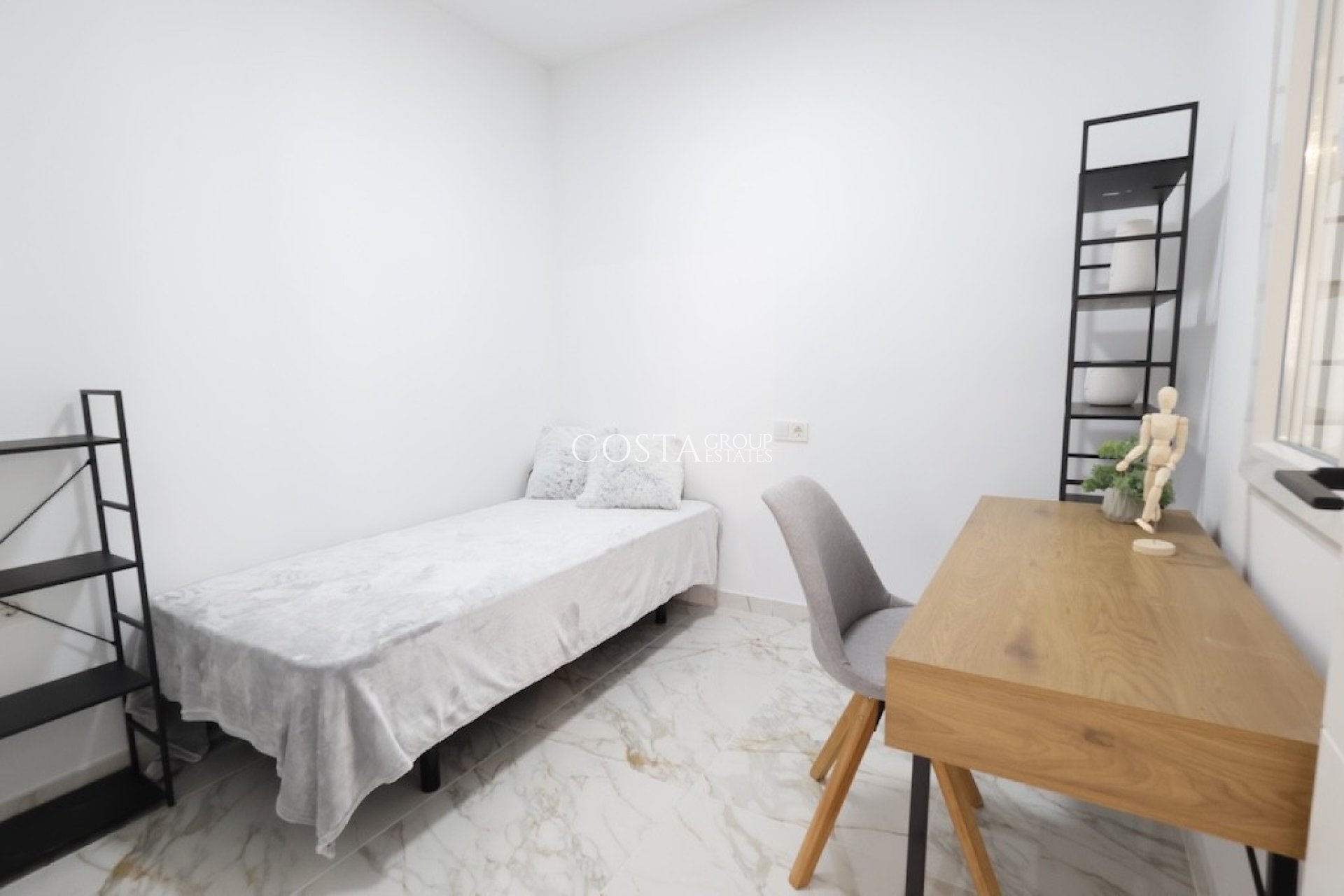 Revente - Villa -
Torrevieja - El Chaparral