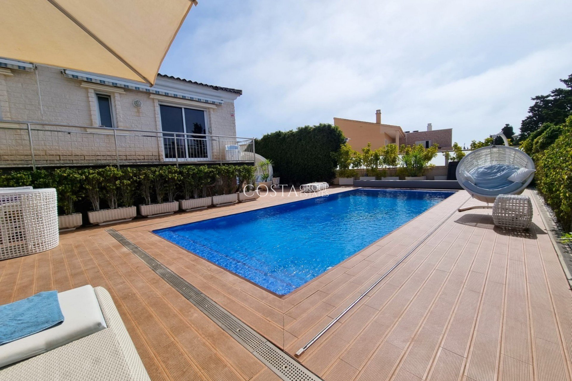 Revente - Villa -
Torrevieja - La Mata