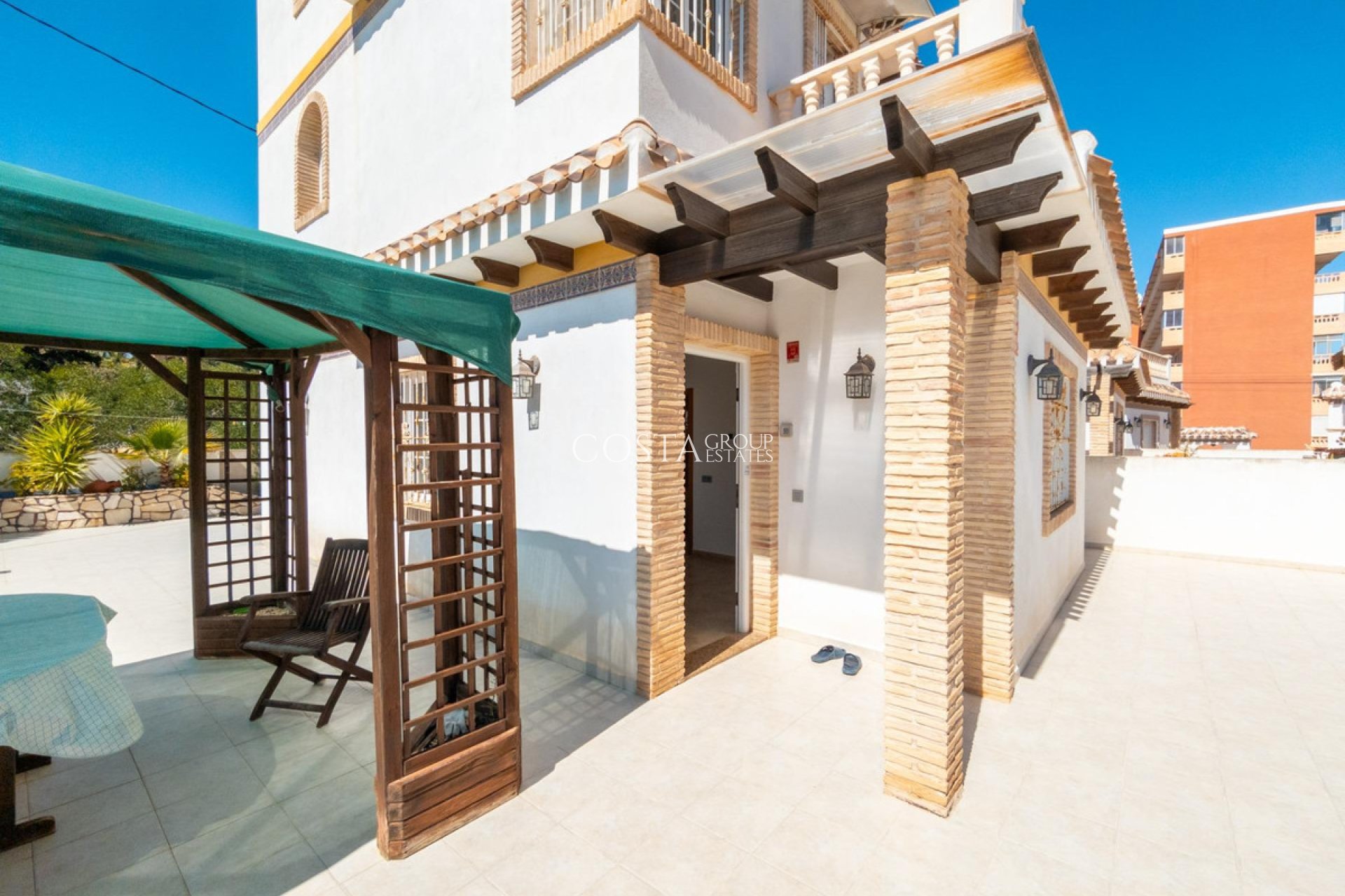 Revente - Villa -
Torrevieja - La Mata