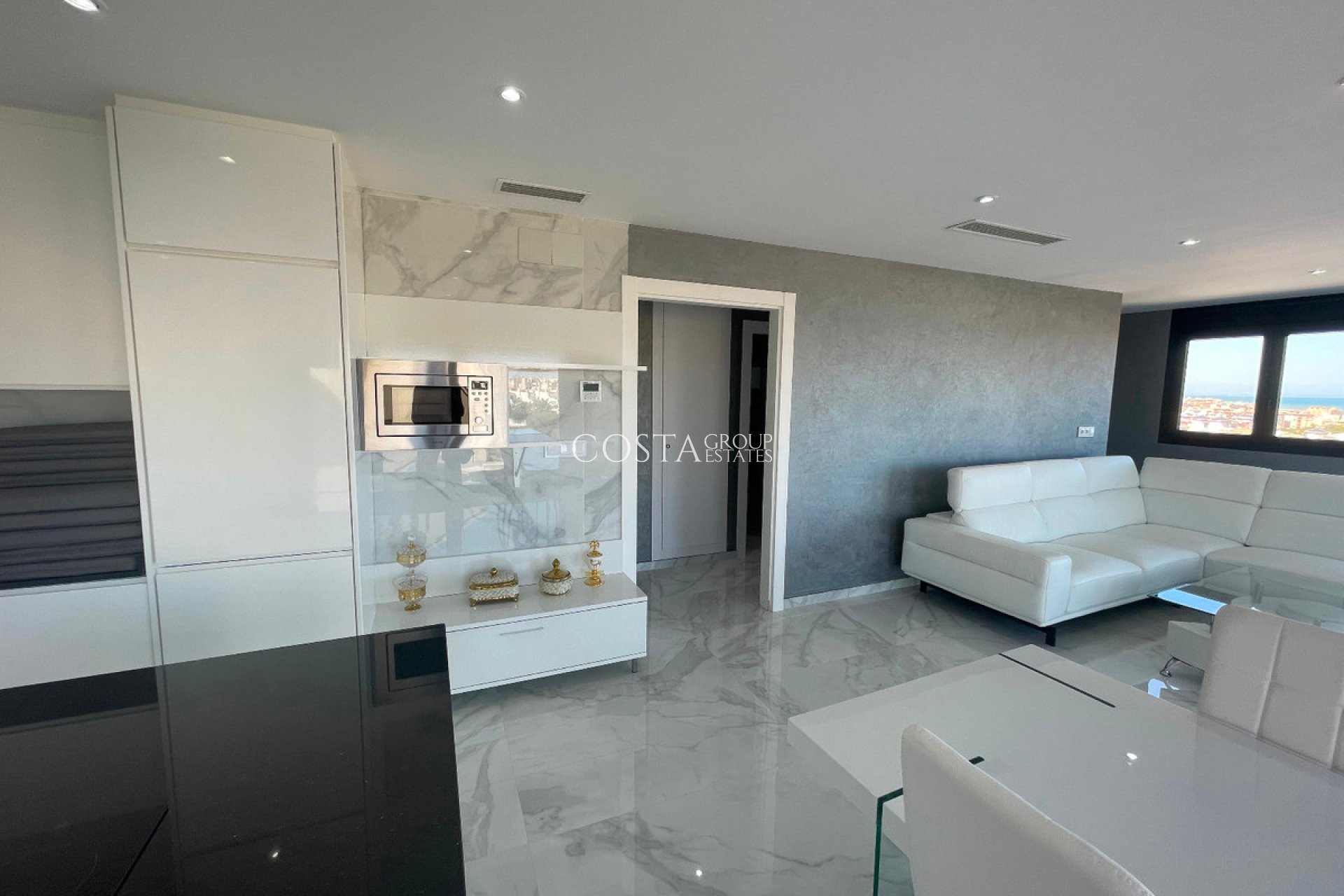 Revente - Villa -
Torrevieja - La Mata