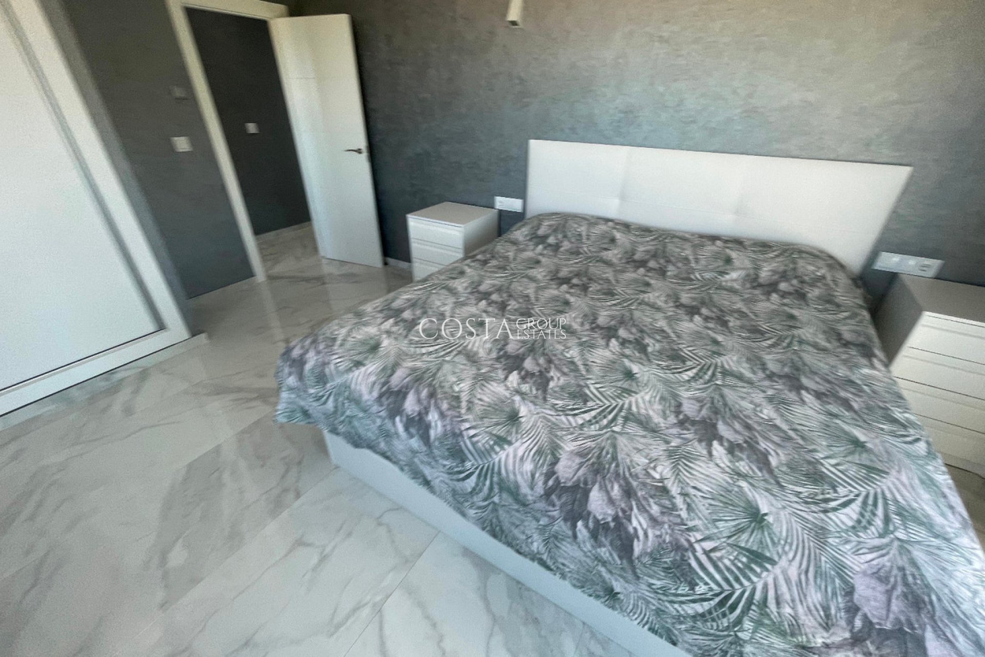 Revente - Villa -
Torrevieja - La Mata