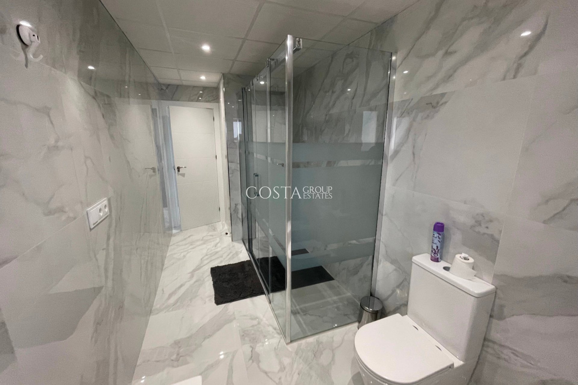 Revente - Villa -
Torrevieja - La Mata