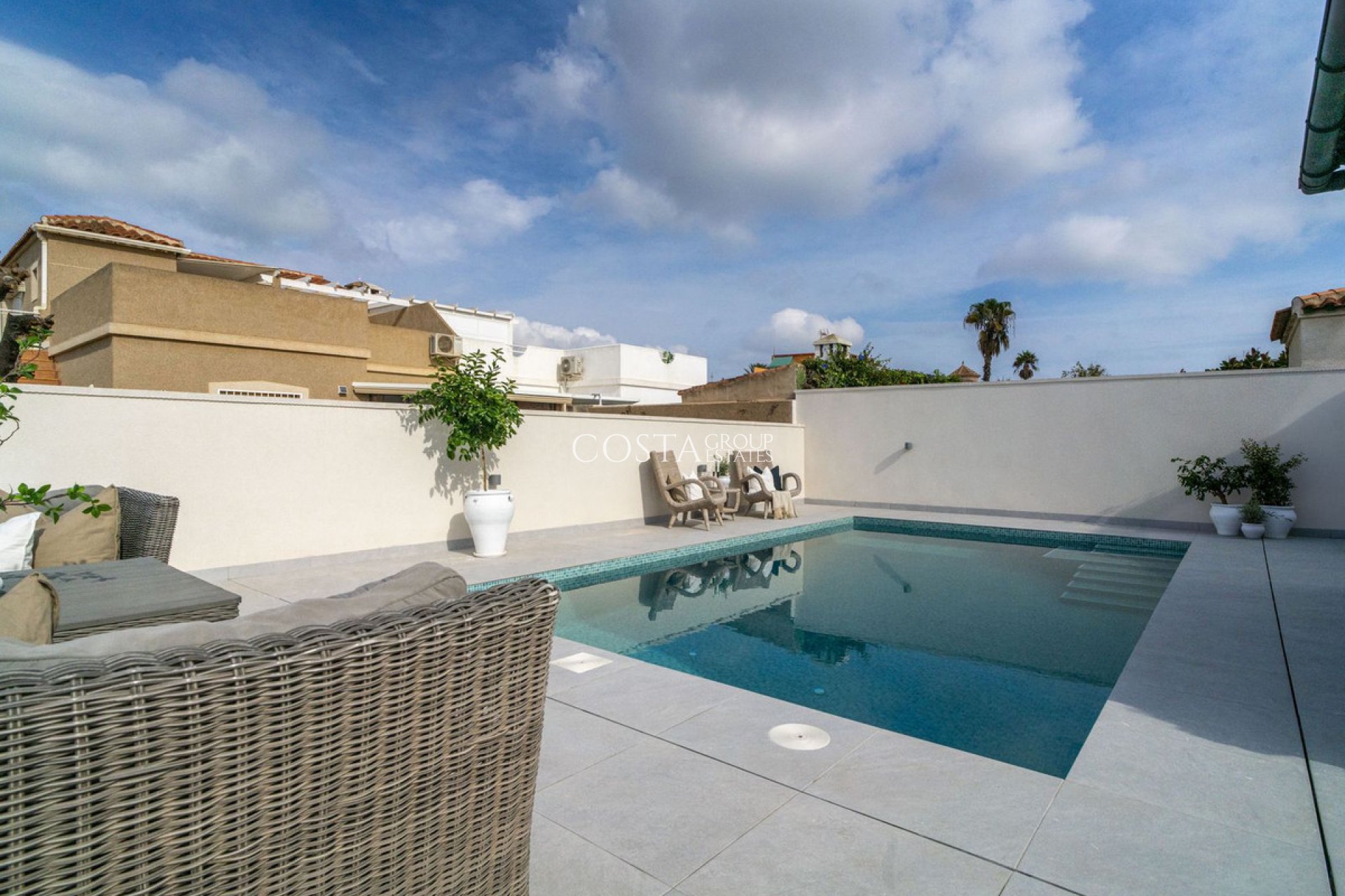 Revente - Villa -
Torrevieja - La Siesta