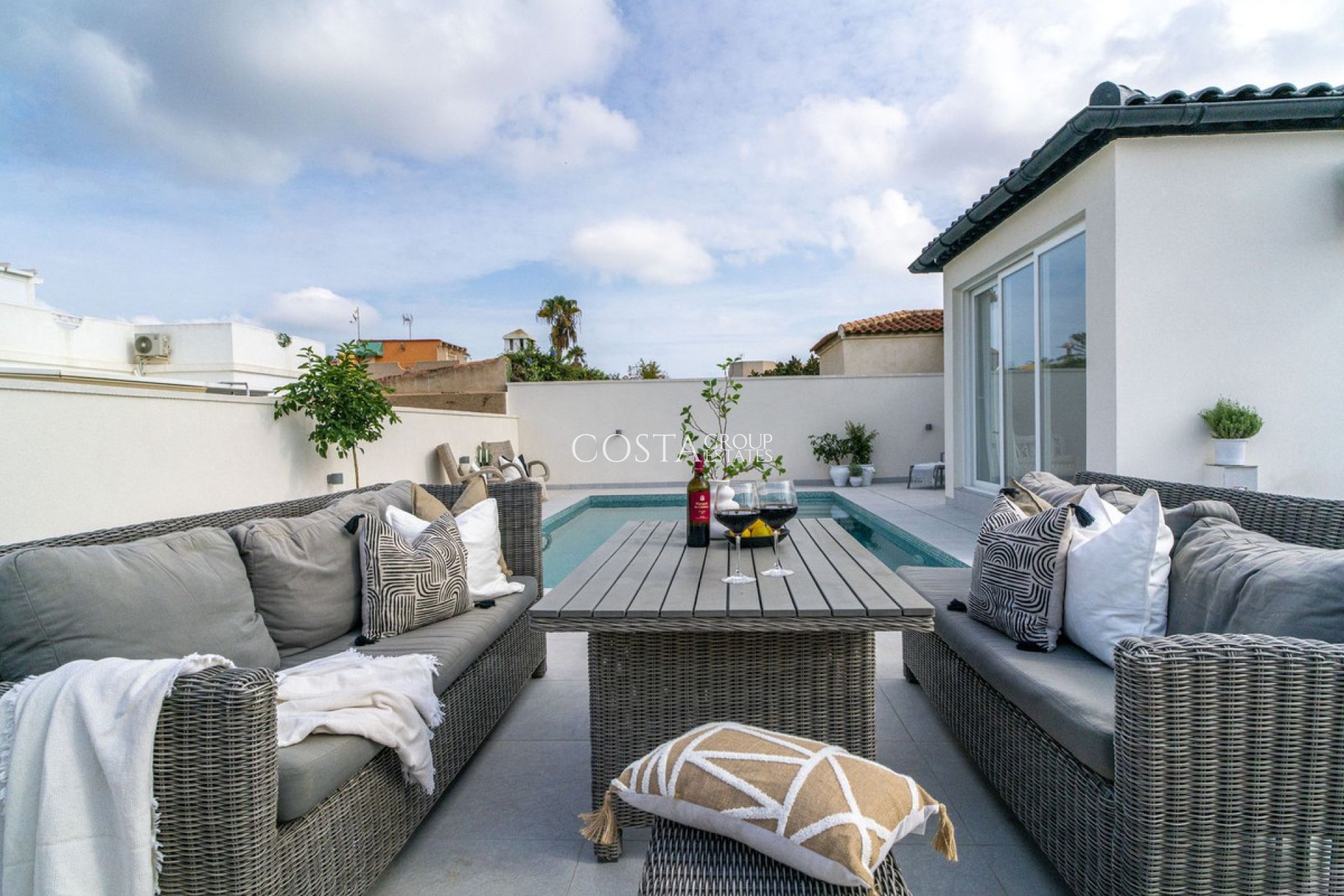 Revente - Villa -
Torrevieja - La Siesta