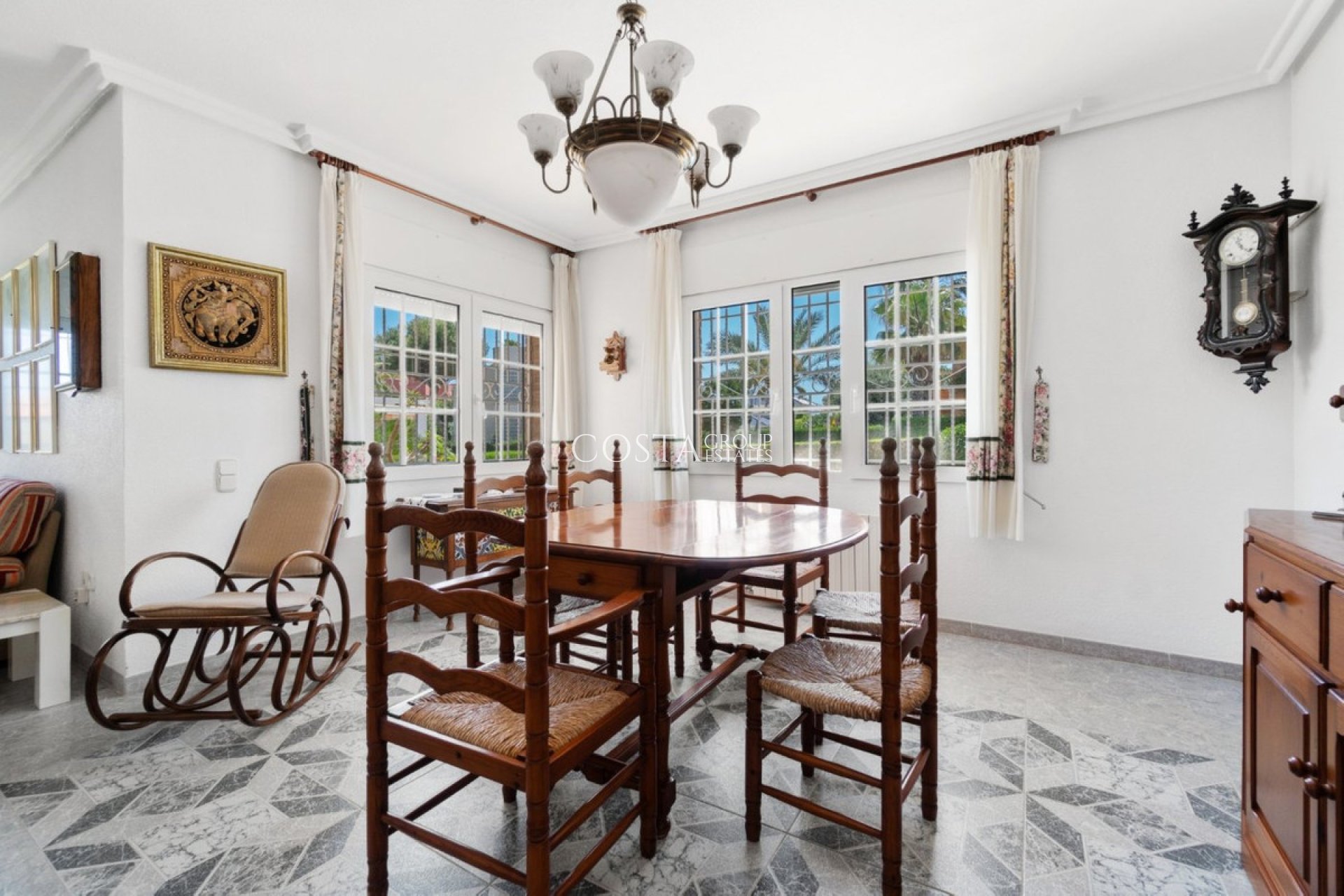 Revente - Villa -
Torrevieja - La Veleta