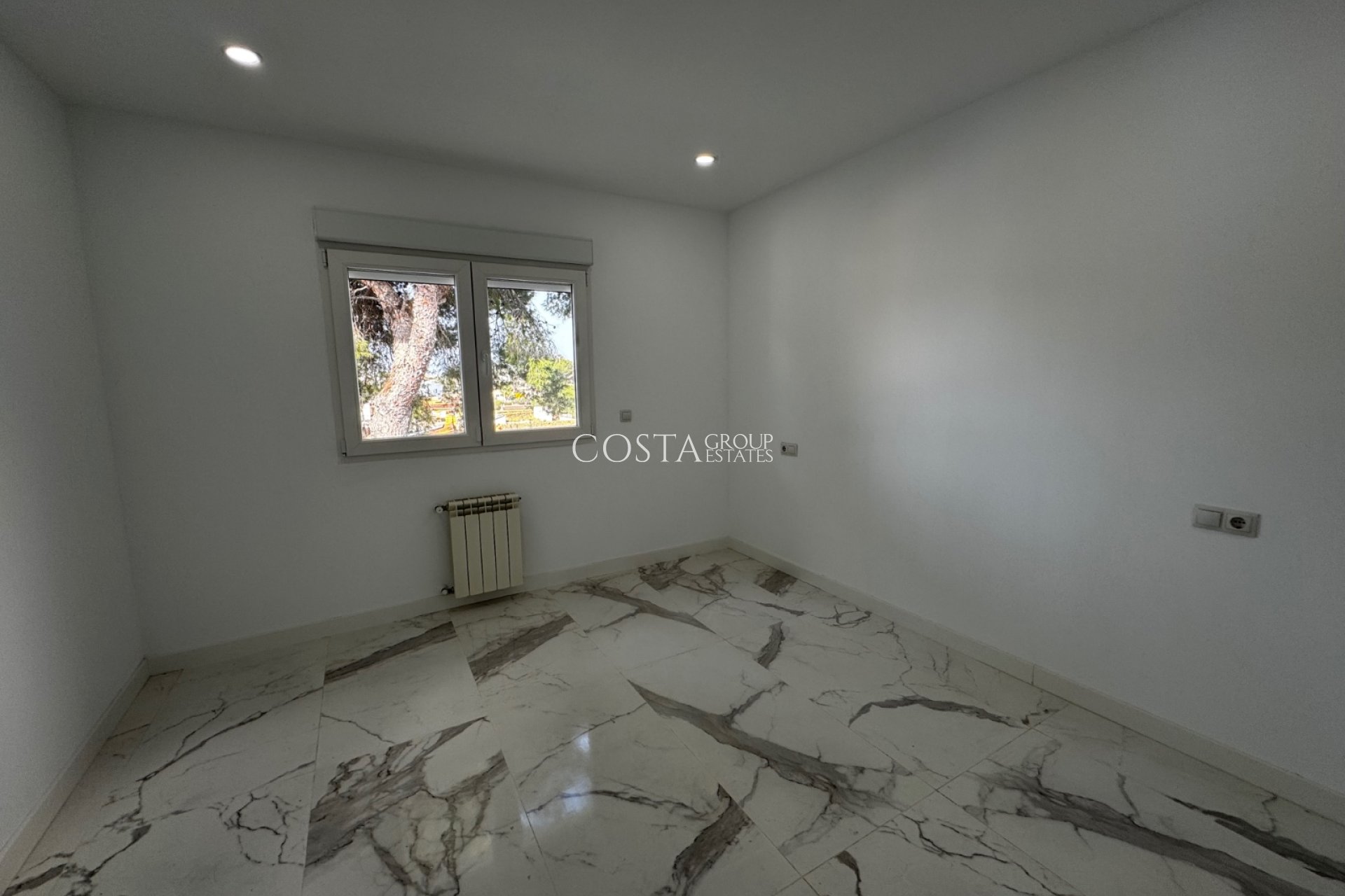 Revente - Villa -
Torrevieja - Los Balcones