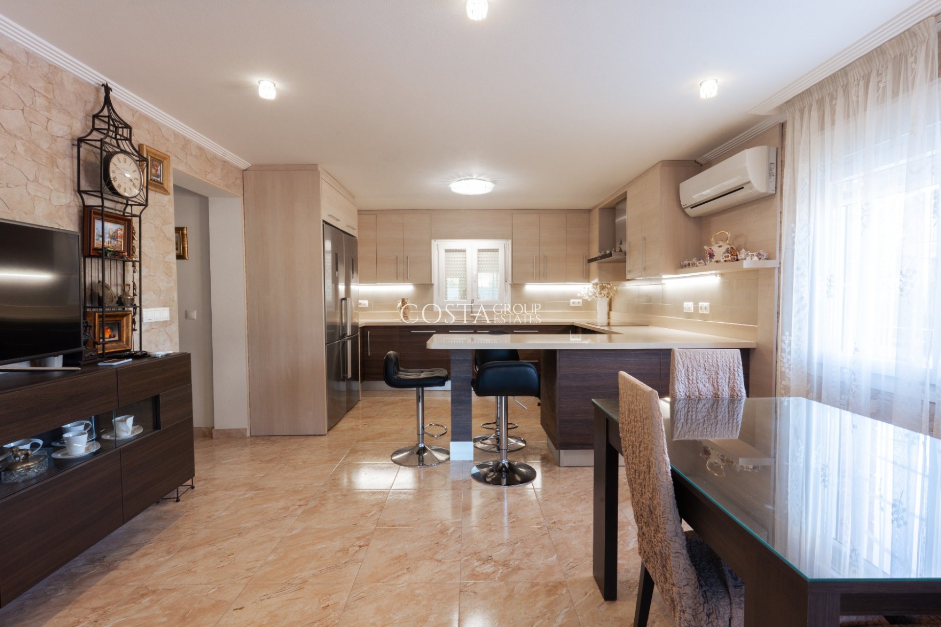 Revente - Villa -
Torrevieja - Los Balcones