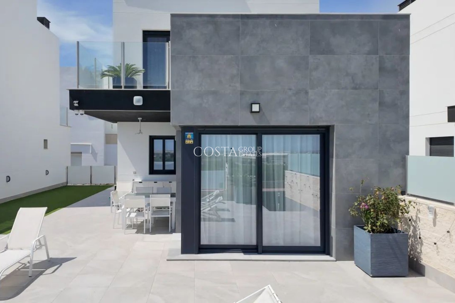 Revente - Villa -
Torrevieja - Los Balcones