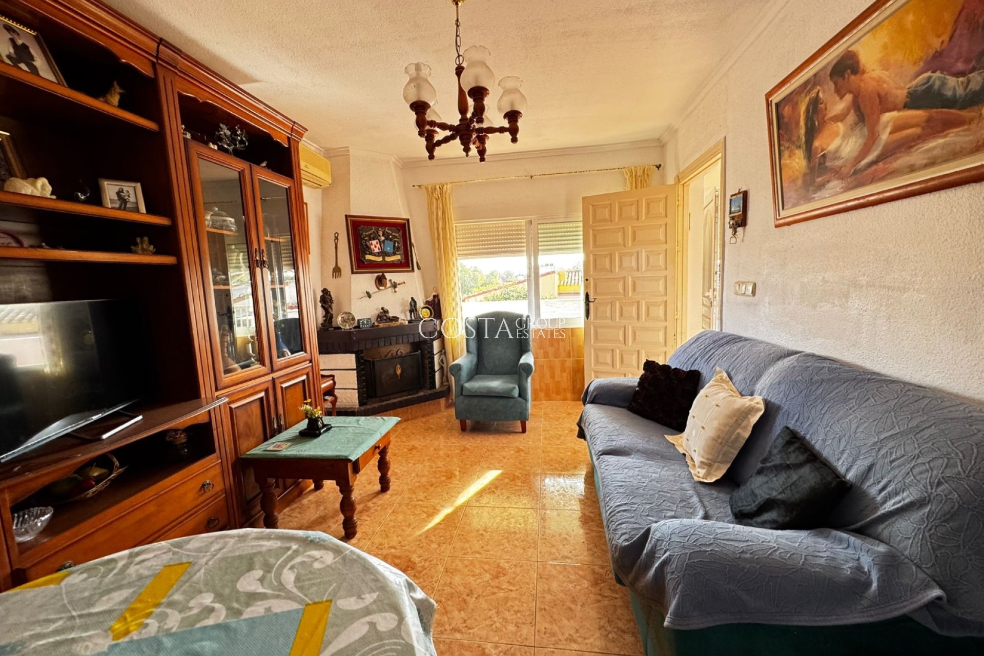 Revente - Villa -
Torrevieja - Punta Prima