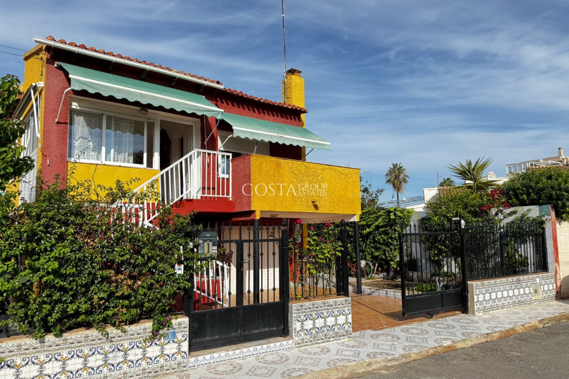 Revente - Villa -
Torrevieja - Punta Prima