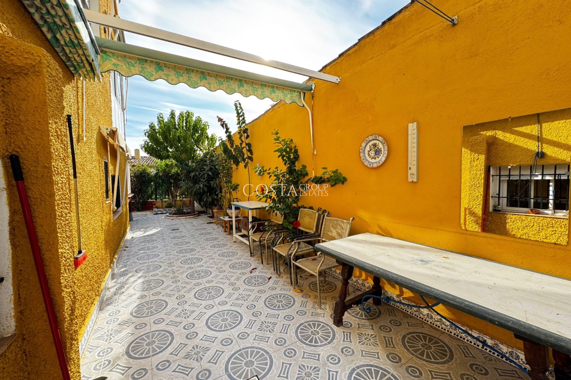 Revente - Villa -
Torrevieja - Punta Prima