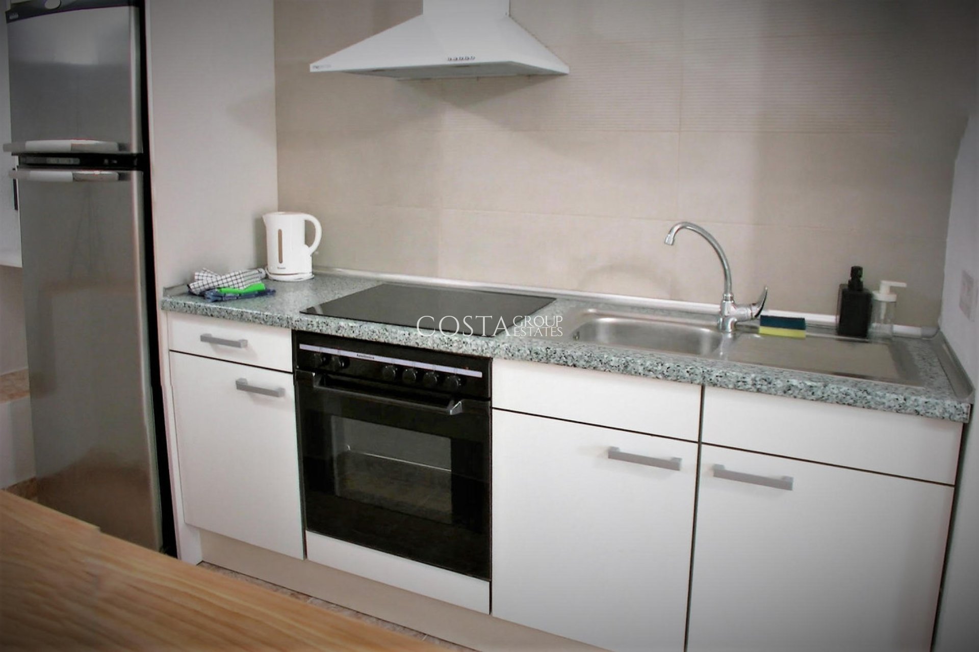 Revente - Villa -
Torrevieja - Torrevieja Centro