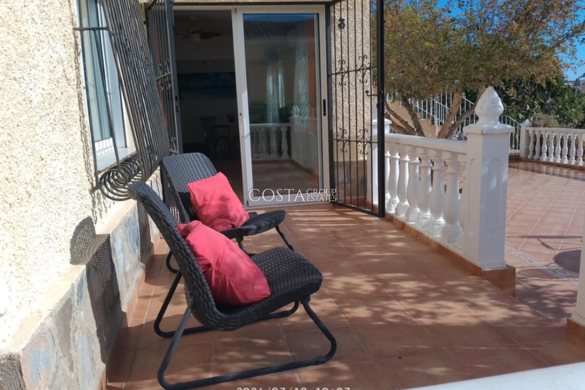 Revente - Villa -
Torrevieja - Torrevieja Centro