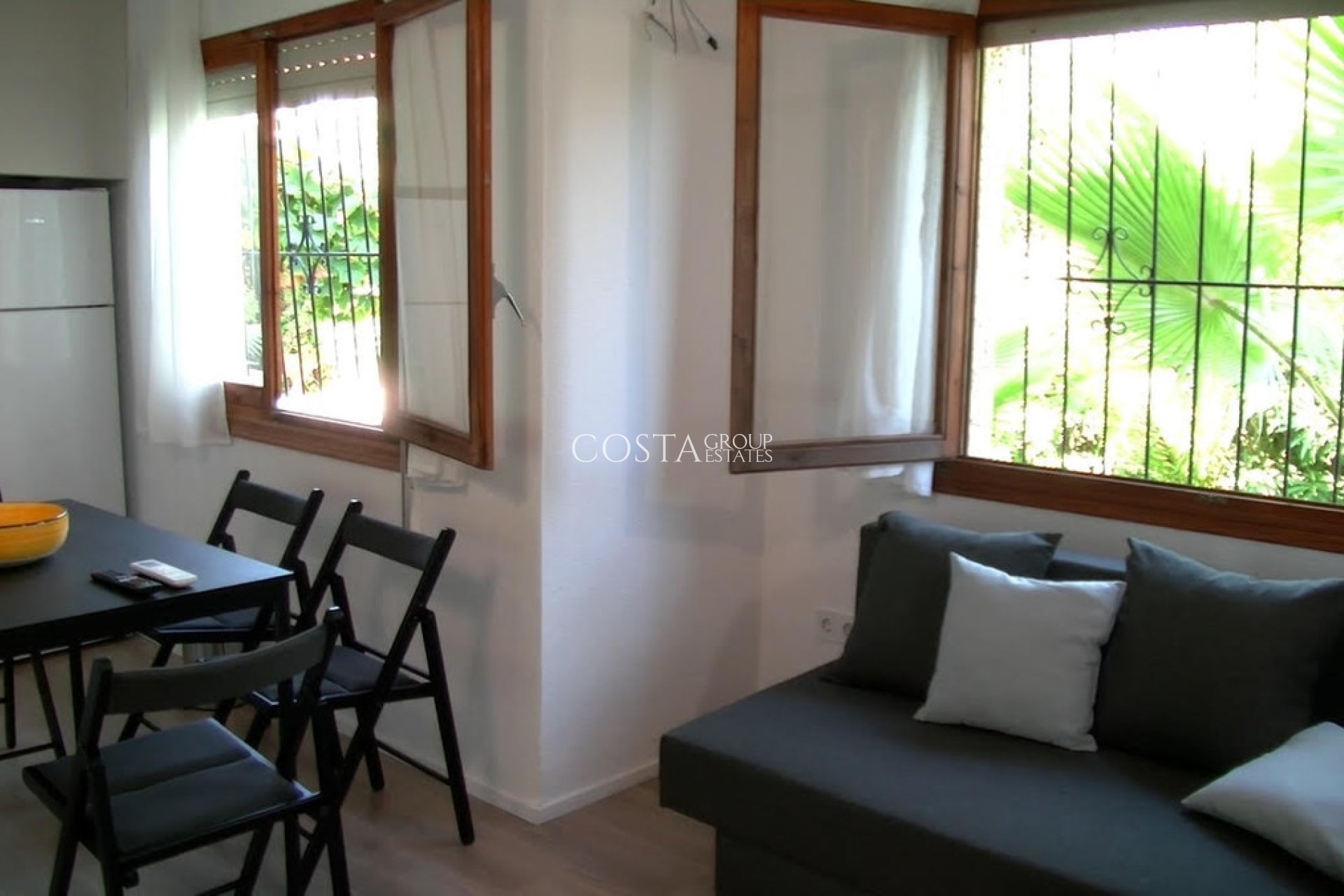 Revente - Villa -
Torrevieja - Torrevieja Centro