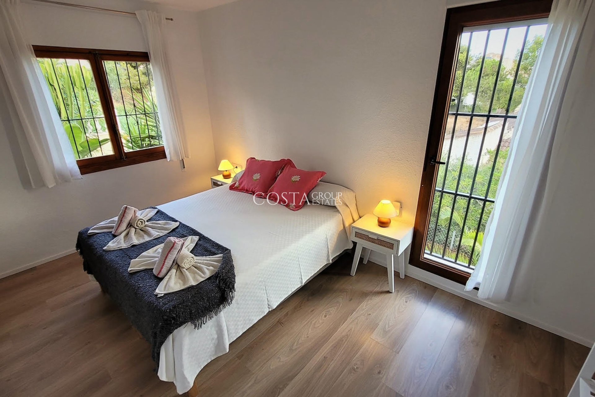 Revente - Villa -
Torrevieja - Torrevieja Centro
