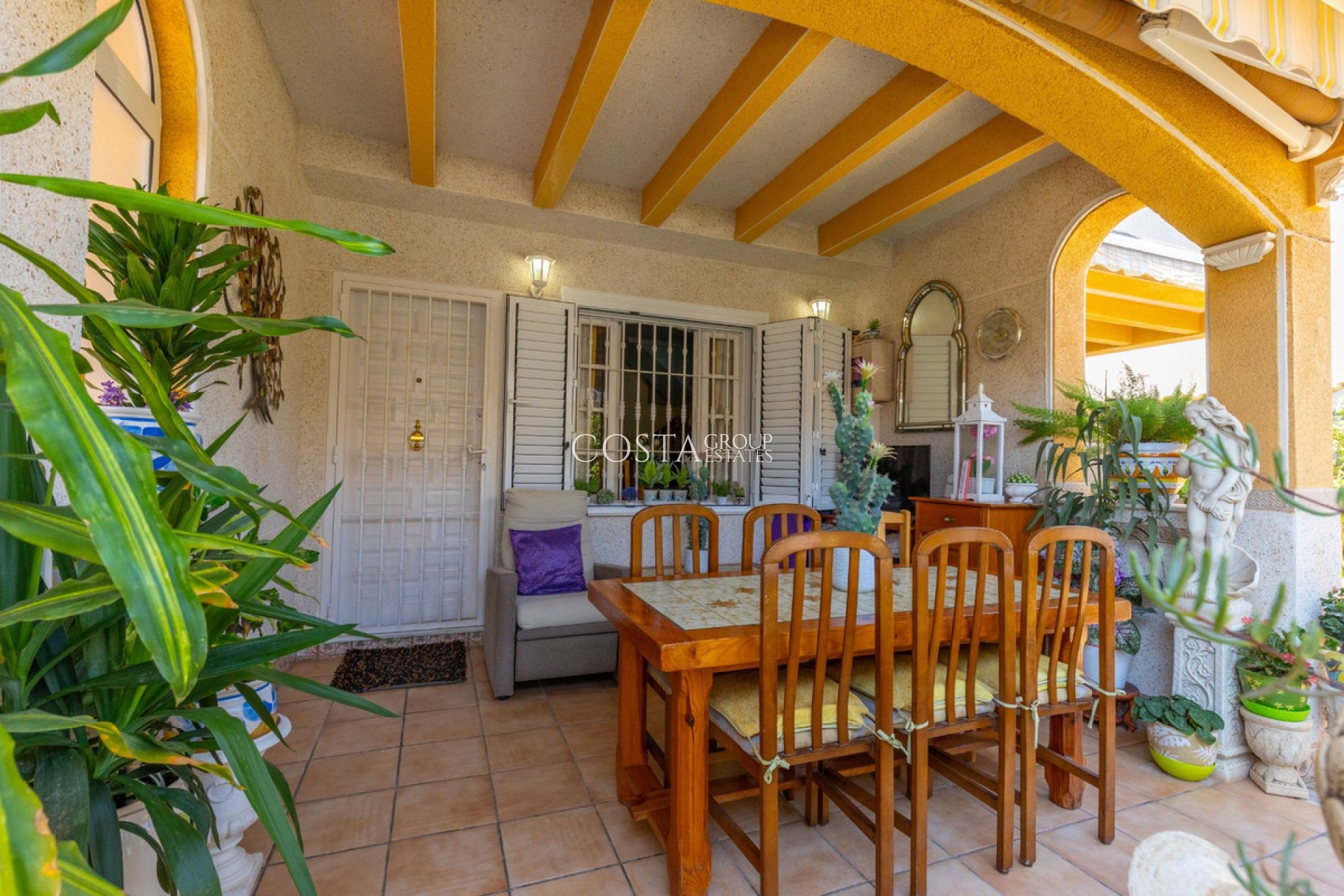 Revente - Villa -
Torrevieja - Torrevieja Centro