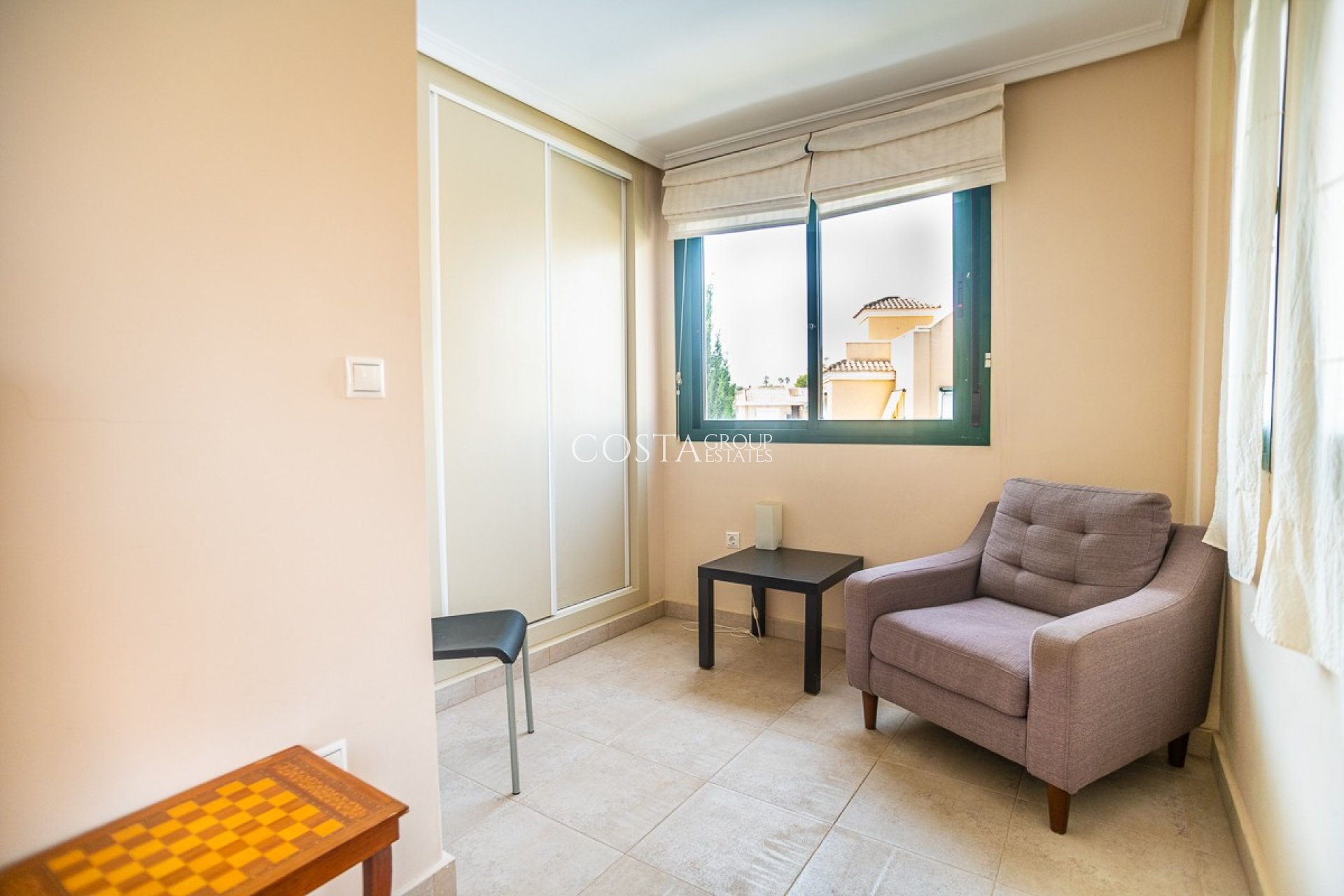 Revente - Villa -
Torrevieja - Torrevieja Centro